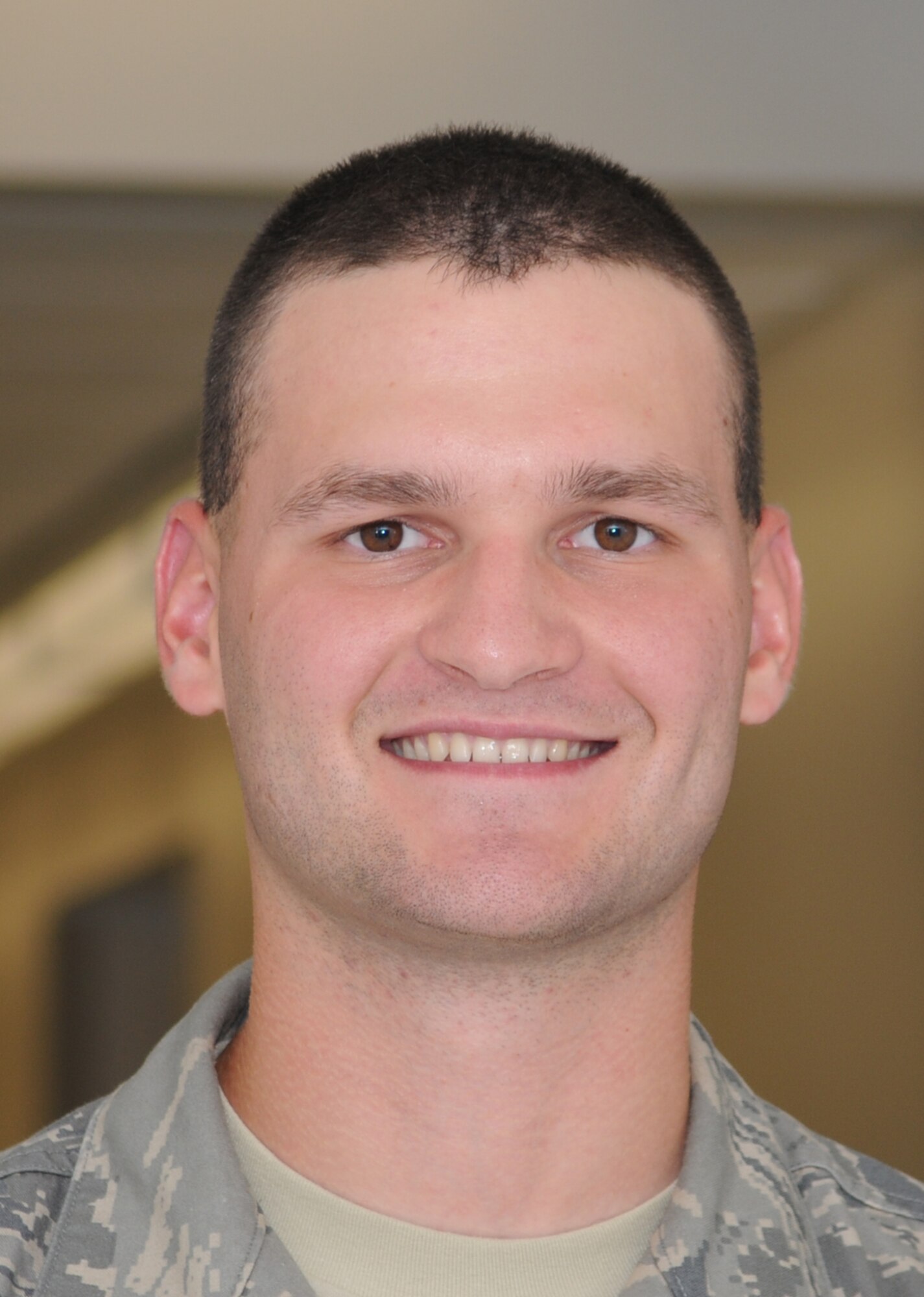 Airman Basic Brian Coleman recently graduated from the 332nd Training Squadron's electronic principles course with perfect scores.  Airman Coleman is from Tuckerton, N.J., and continues his training in the 332nd TRS in the precision measurement equipment laboratory apprentice course.