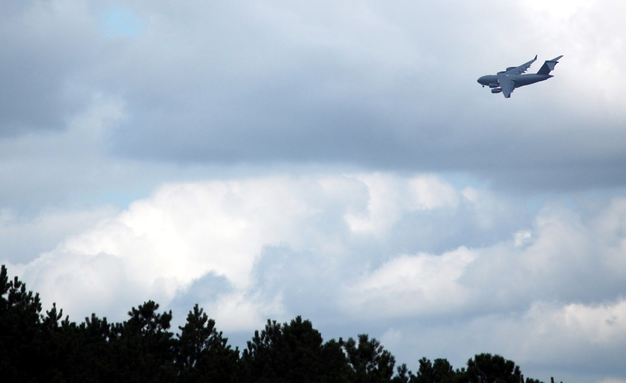 A C-17 Globemaster III from McGuire Air Force Base, N.J., flies over Naval Air Engineering Station Lakehurst, N.J., as part of a scenario for Air Force Exercise Eagle Flag 08-6 Sept. 19, 2008.  The exercise, managed by the U.S. Air Force Expeditionary Center's 421st Combat Training Squadron from Fort Dix, N.J., tests and trains more than 400 Airmen in expeditionary combat support skills.  (U.S. Air Force Photo/Tech. Sgt. Scott T. Sturkol)