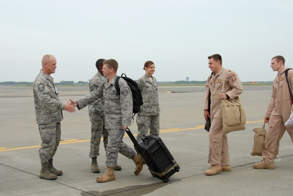 MISAWA AIR BASE, Japan -- Servicemembers of the 14th Fighter Squadron and the 35th Maintenance Squadron bid farewell Sept. 21, 2008.  They are heading to the Central Command area of responsibility.  (U.S. Air Force photo by Senior Airman Laura R. McFarlane) 