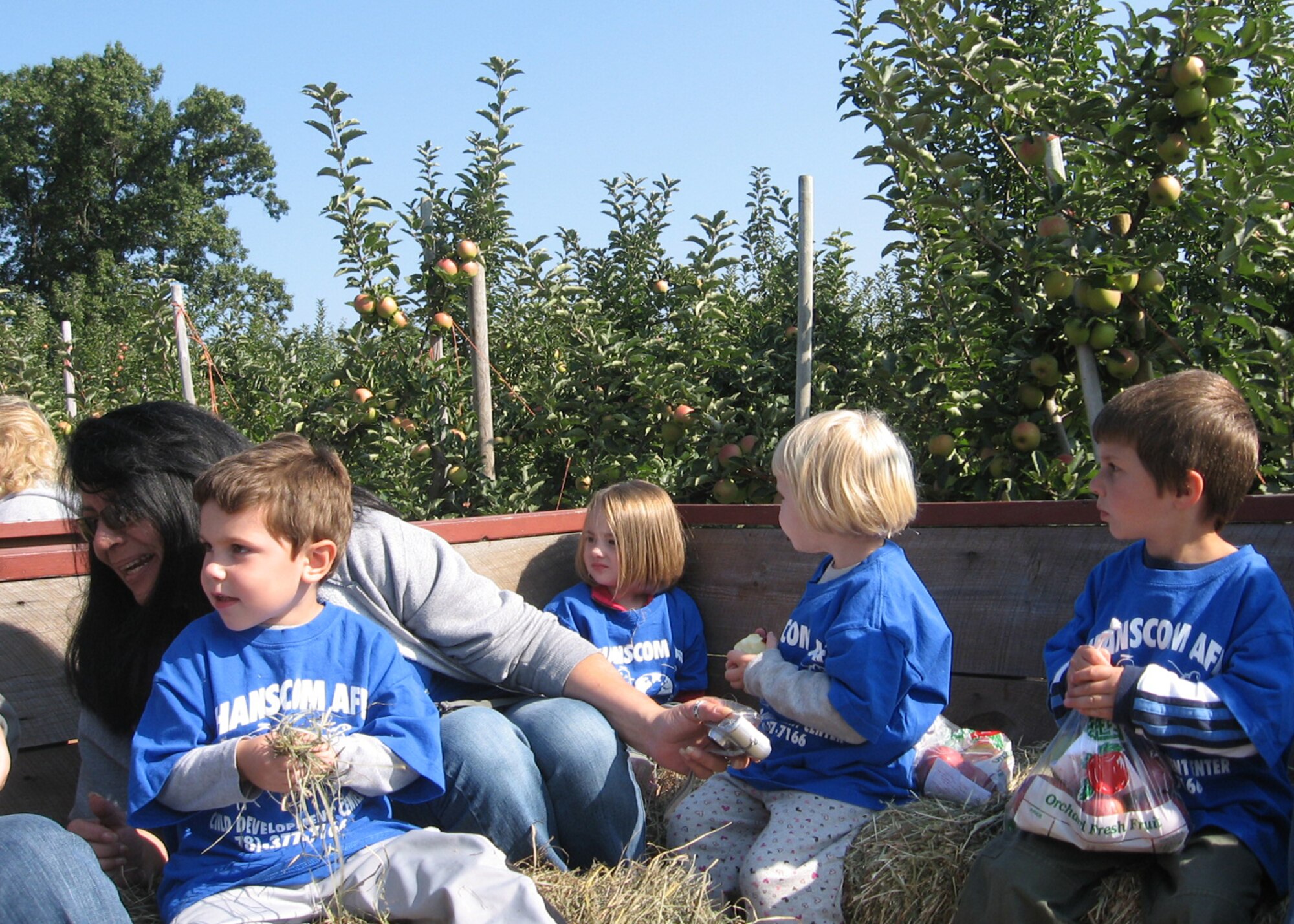 HANSCOM AFB, Mass. -- Hanscom children enjoy a hayride at an apple orchard in Tyngsboro, Mass. during a Child Development Center field trip, Sept. 24. (U.S. Air Force photo by Rhonda Siciliano)