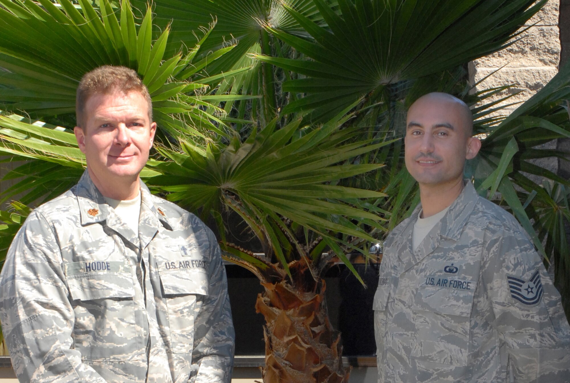 BEALE AIR FORCE BASE, Calif. ? The 940th Air Refueling Wing?s newest chaplain, Air Force Reservist Maj. Herbert ?Herb? Hodde III arrived at the wing Aug. 9, 2008 during the wing?s Unit Training Assembly weekend. Chaplain Hodde has served in the Air Force Reserve for seven years and has deployed to Balad Air Base in Iraq. Chaplain Hodde poses outside the wings headquarters building with 940th ARW chaplain assistant Air Force Reservist Tech. Sgt. John Florendo. (U.S. Air Force Photo/ Tech. Sgt. Brandie Brockett)
