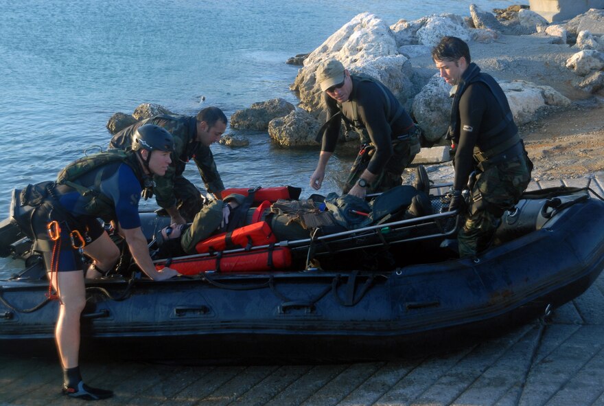 Pararescuemen of the 31st Rescue Squadron return to shore after performing water rescue training using an inflatable Zodiac boat in the waters off of Kadena Air Base, Japan Oct. 24, 2007.  (U.S. Air Force photo/Staff Sgt. Christopher Marasky) (Cleared by Master Sgt. Jeff Loftin)