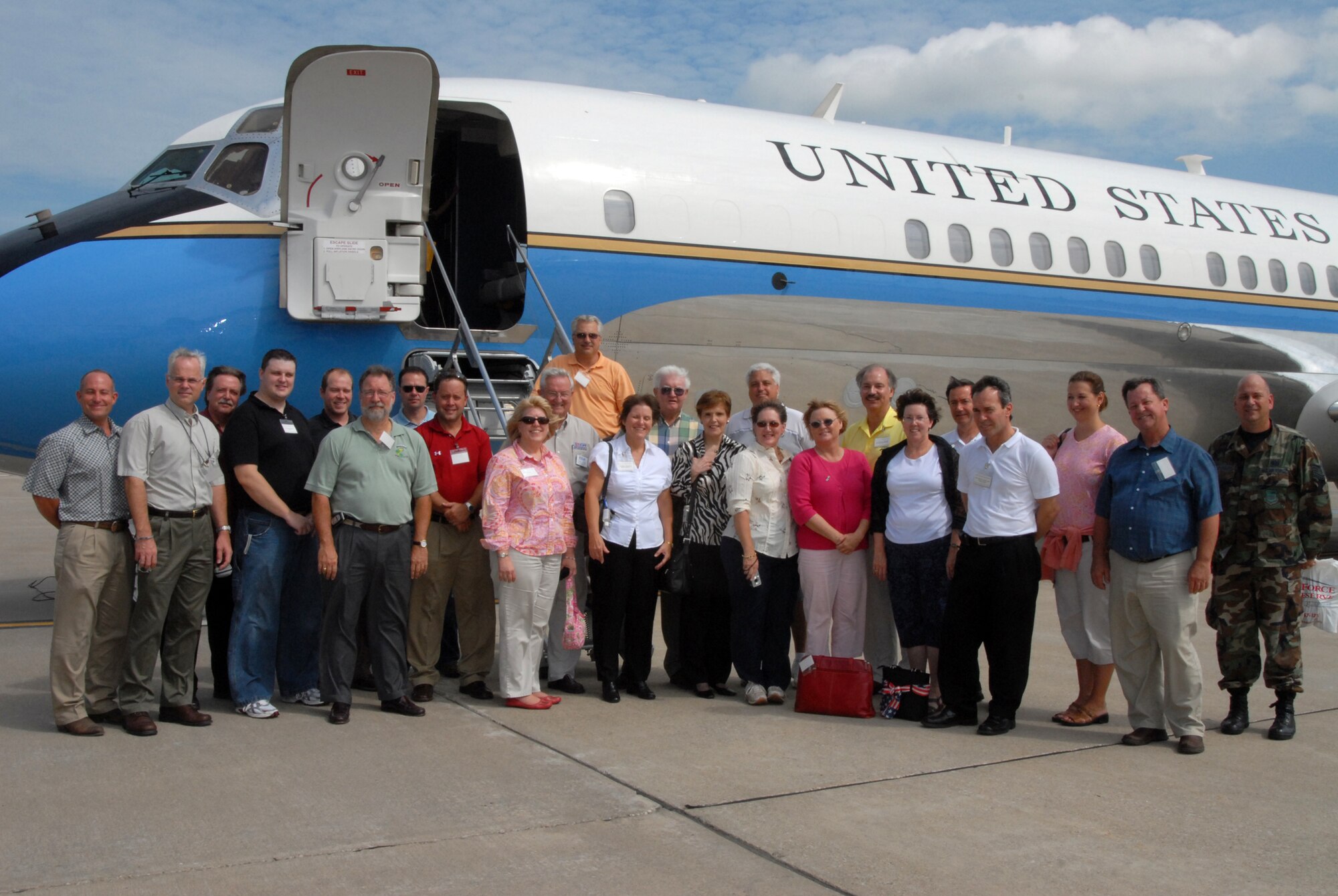 Bosses Day 2008 at the 932nd Airlift Wing featured a flight aboard a C-9C aicrcraft with the state Employer Support of the Guard and Reserve representative.  This special event was designed to help educate and inform the civilian employers about all the training and skills their Air Force Reservists receive on training assembly weekends at Scott Air Force Base.  (U.S. Air Force photo/Tech. Sgt. Dan Oliver)
