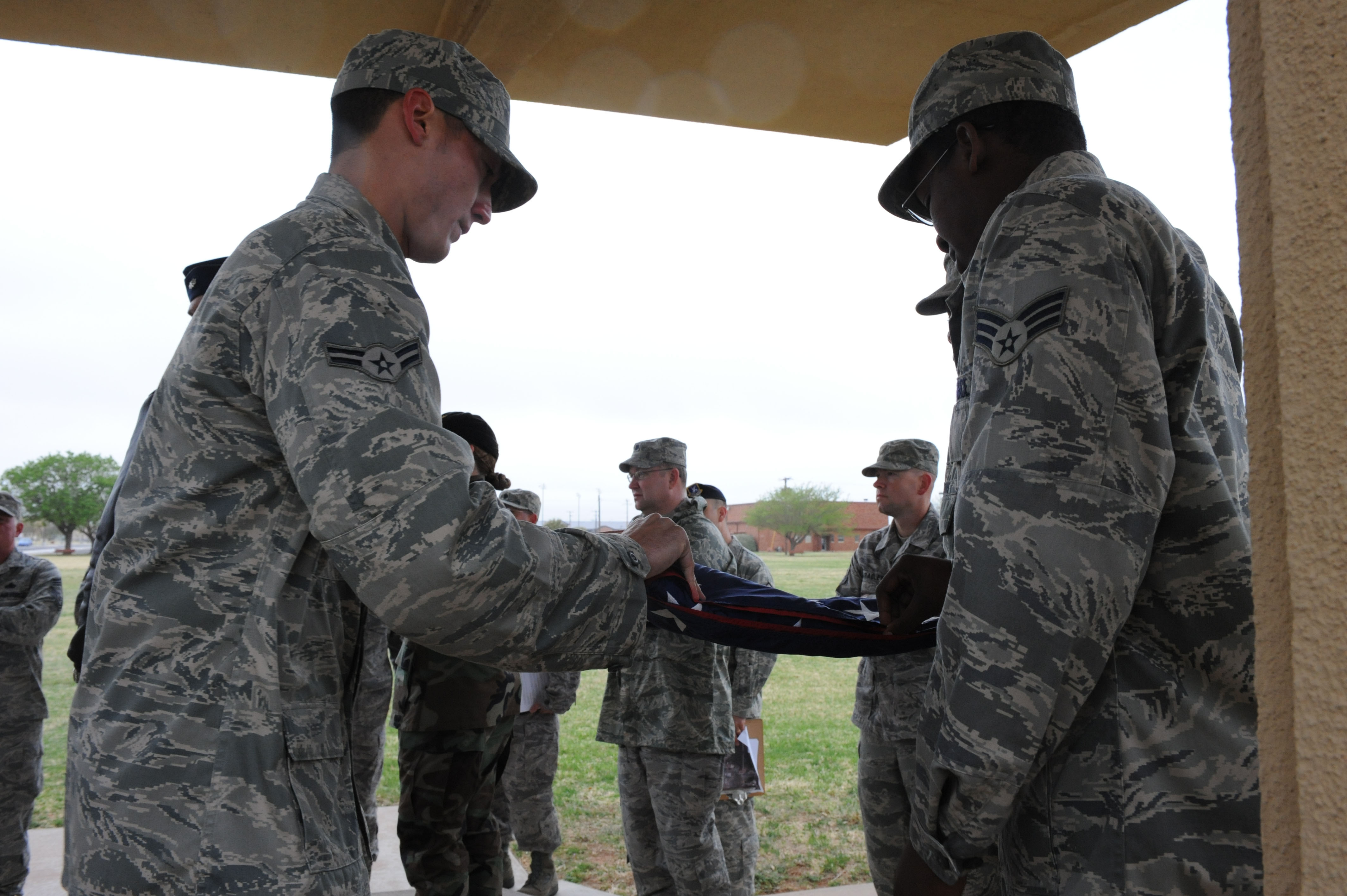 Team Dyess performs mass retreat ceremony April 3 > Dyess Air Force