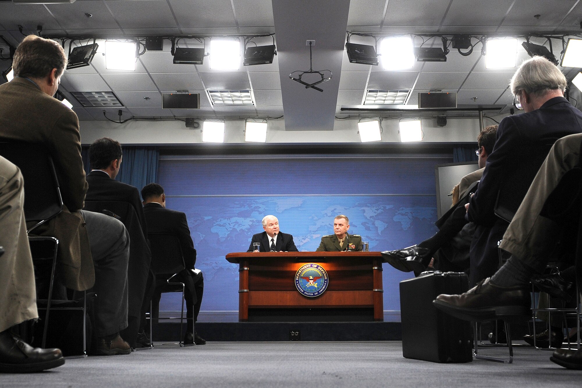 Defense Secretary Robert M. Gates and Marine Gen. James Cartwright, vice chairman of the Joint Chiefs of Staff, speak to members of the press about the fiscal 2010 budget April 6 at the Pentagon. (Defense Department photo/Cherie Cullen)
