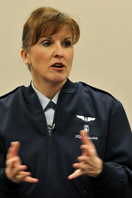 OFFUTT AIR FORCE BASE, Neb. – Maj. Gen. Kimberly Siniscalchi, assistant surgeon general of the Air Force, addresses issues during a nurse’s call March 20 at the Ehrling Bergquist Clinic. At the nurse’s call, the general answered a variety of questions and provided insight to  current medical training requirements. She also toured the medical facility and talked to various medical providers. 
U.S. Air Force photo by Charles Haymond
