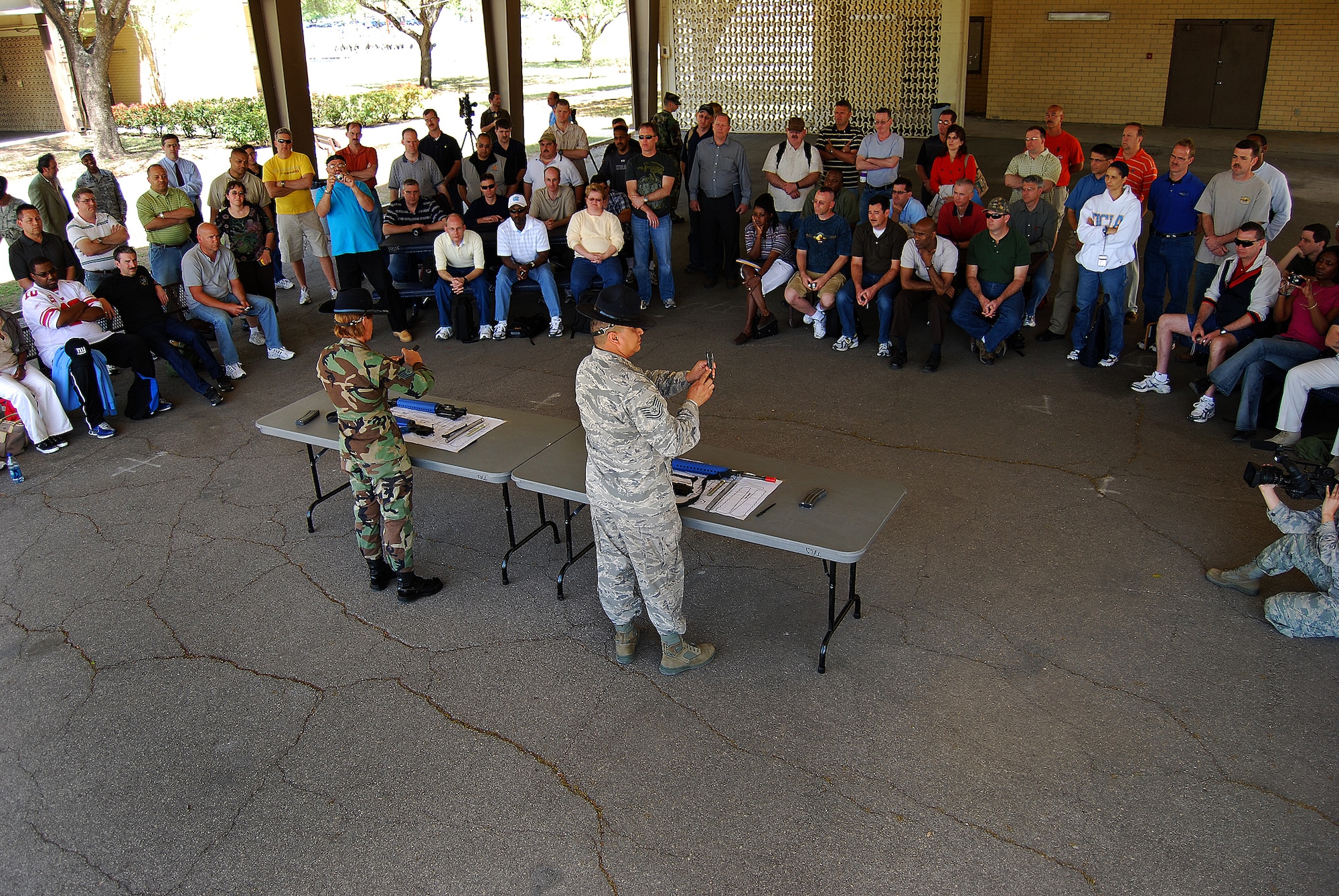 Retired Air Force majors and master sergeants take part in the 2009 Push-Pull exercise at Lackland AFB. This is the first time Push-Pull used retirees, all of whom volunteered to take part. The exercise tested the ability of the Air Force to recall Airmen with specific skills should their expertise be needed in the future. (U.S. Air Force photo/Airman Brian McGloin) 