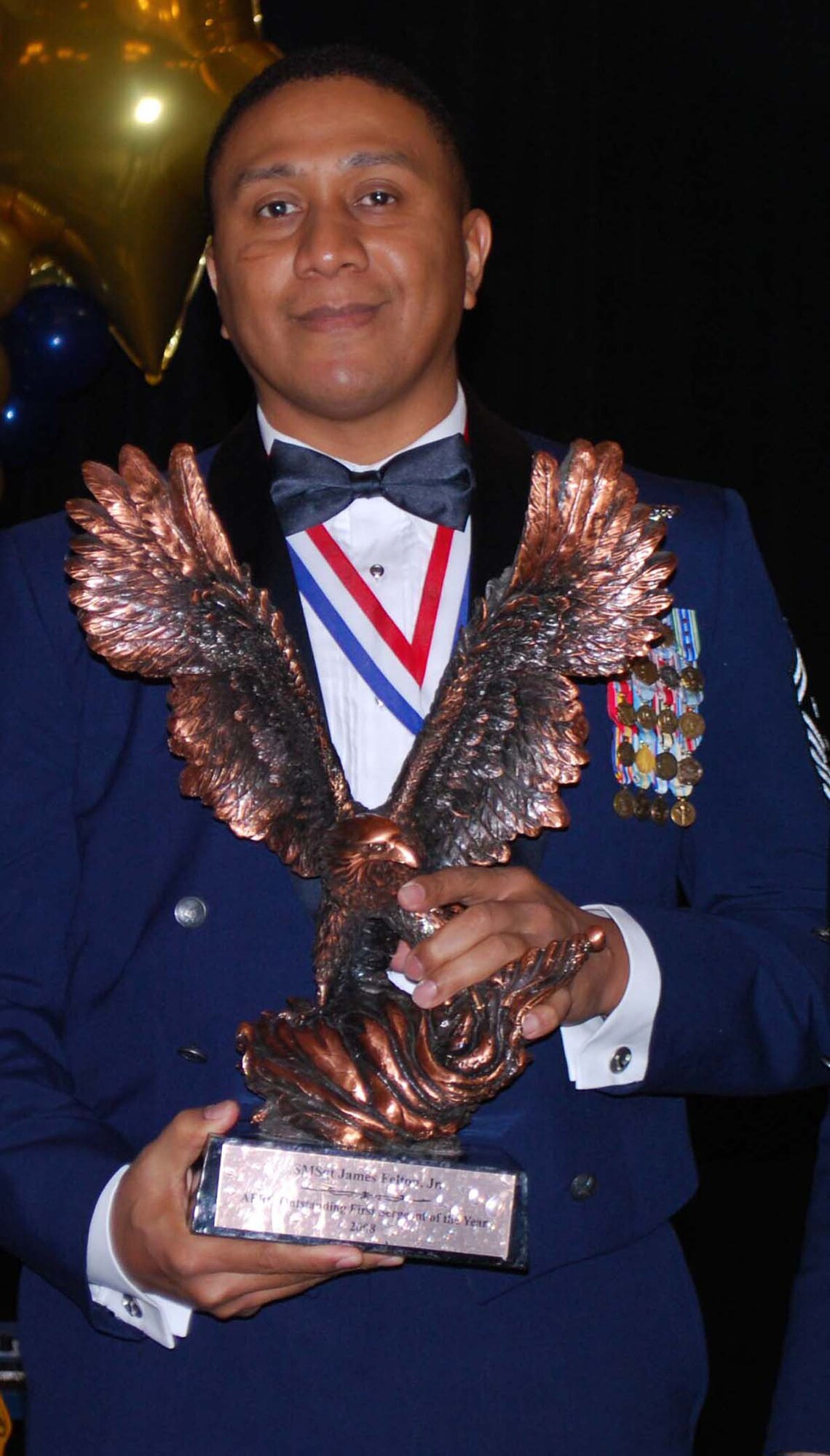 AFRC's Outstanding First Sgt for 2008 is Senior Master Sgt. James Felton Jr., assigned to the 445th Aircraft Maintenance Squadron, Wright-Patterson AFB, Ohio. He joined the Army after graduating from Messick High School in Memphis, Tenn., in 1981, then transferring to the Ohio Army National Guard in 1984. After a six year break in service, Sergeant Felton joined the Air Force Reserve in 1997. (U.S. Air Force photo/Staff Sgt. Celena Wilson)