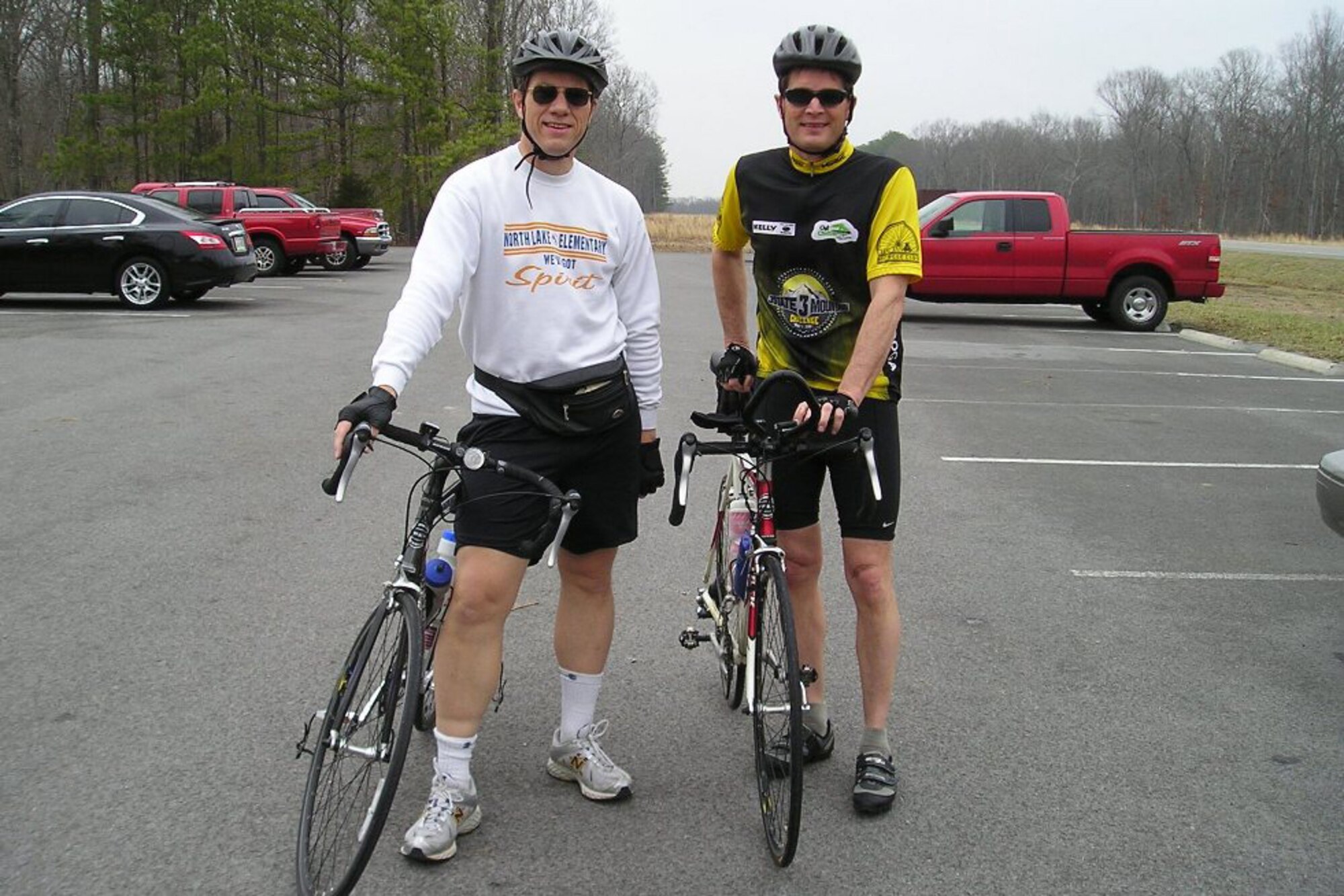 From left, Dr. Wim Ruyten, a physicist with Euclidean Optics Inc., a subcontractor with Aerospace Testing Alliance (ATA), has teamed up with Kevin Sipe, ATA project manager, to help Dr. Ruyten prepare for the “Itching for a Cure: Road to Chicago” fundraising challenge, organized by the Primary Sclerosing Cholangitis (PSC) Partners Seeking a Cure foundation. Dr. Ruyten plans to ride his bicycle from Tullahoma, Tenn. to Chicago, the site of the fifth annual PSC Conference during the week and a half prior to the conference (April 23 through May 1) to draw attention to the disease. (Photo provided)