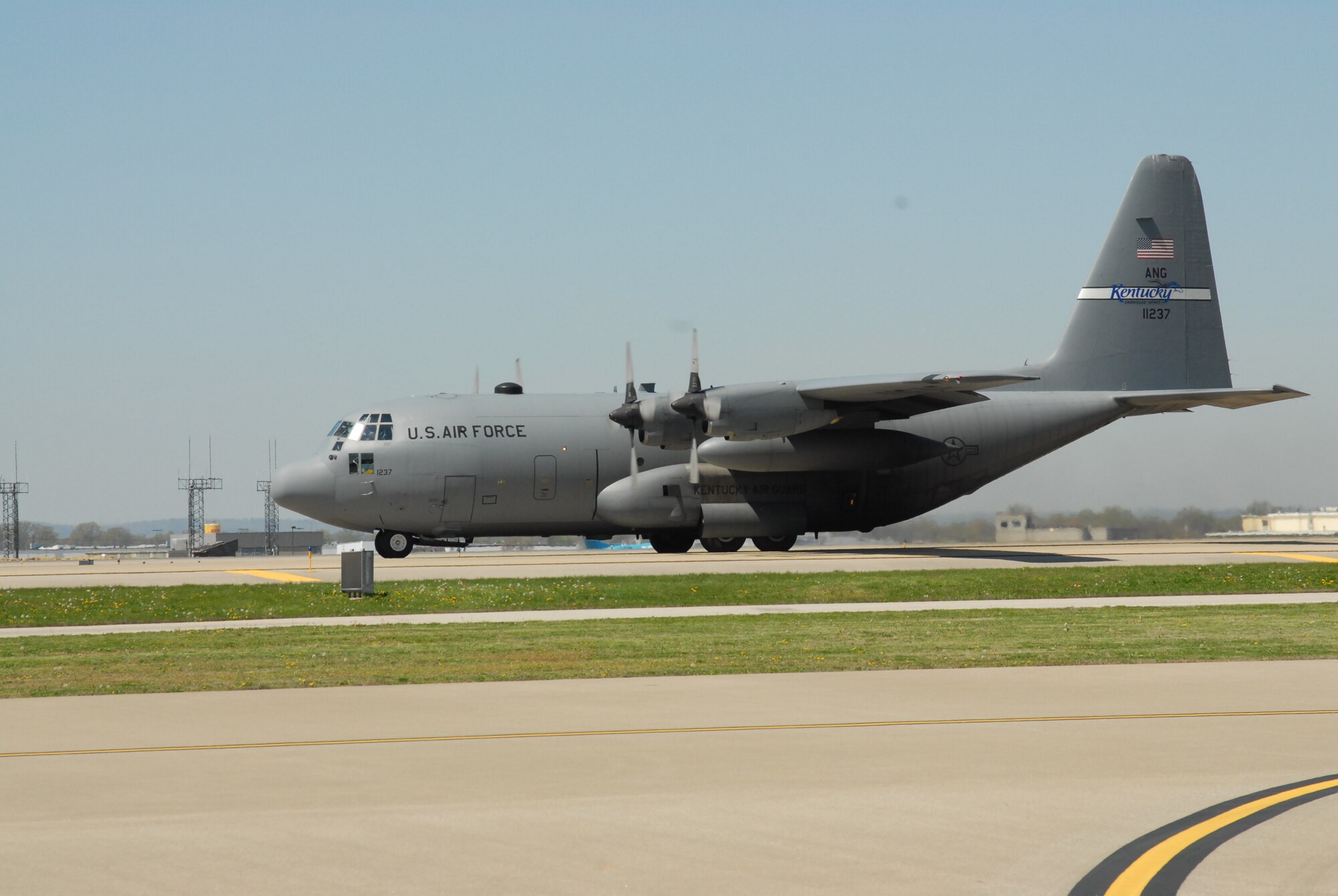 A Kentucky Air National Guard C-130 taxis on the tarmac at the Kentucky Air National Guard base as it prepares to do a practice run for the Thunder Over Louisville air show.  (USAF photo by Senior Airman Malcolm Byrd II)