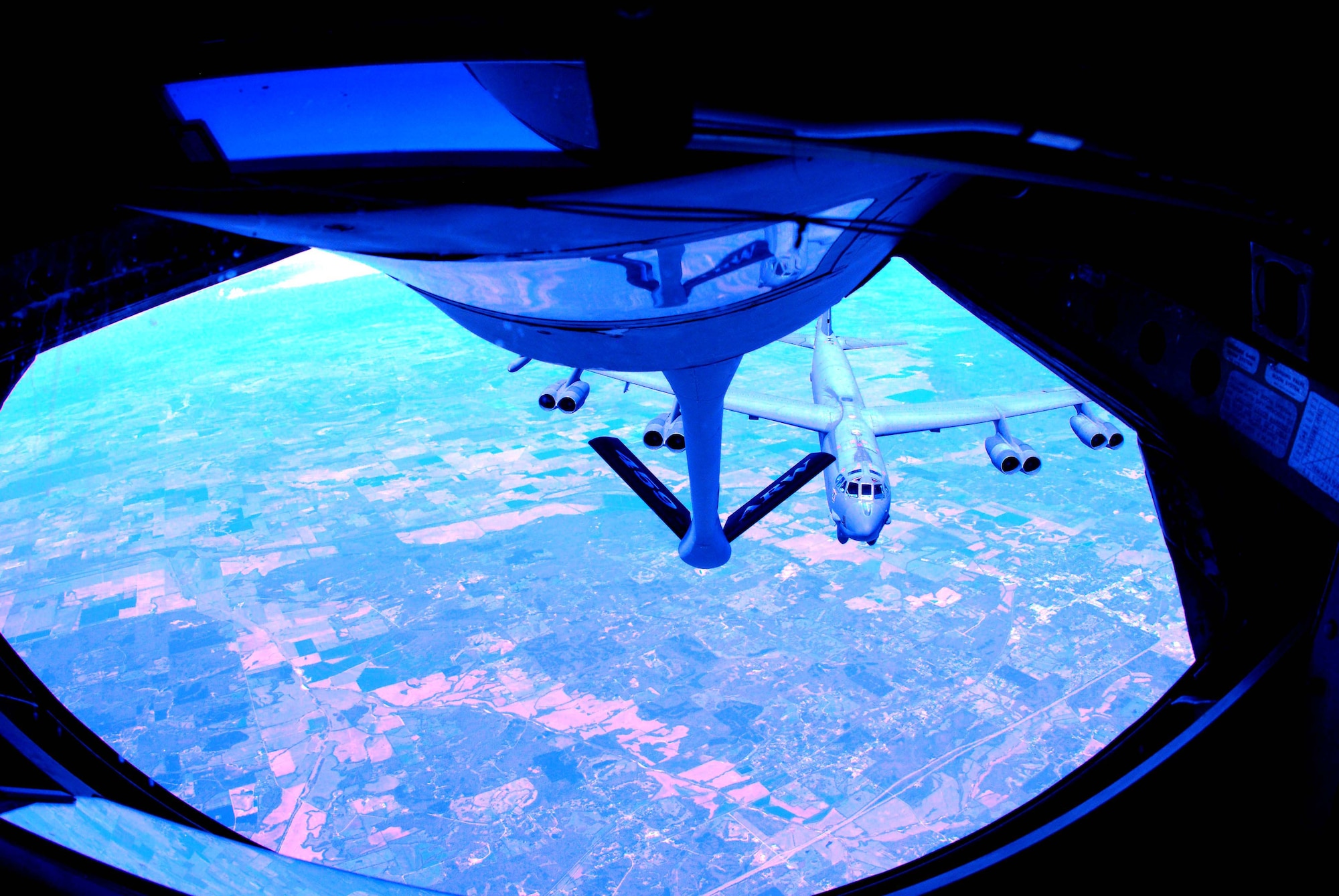 A birds eye view from the "boom pod" of a B-52 Bomber after a quick refuel during an orientation flight April 3. (U.S. Air Force photo/ Senior Airman Ashley Crawford)