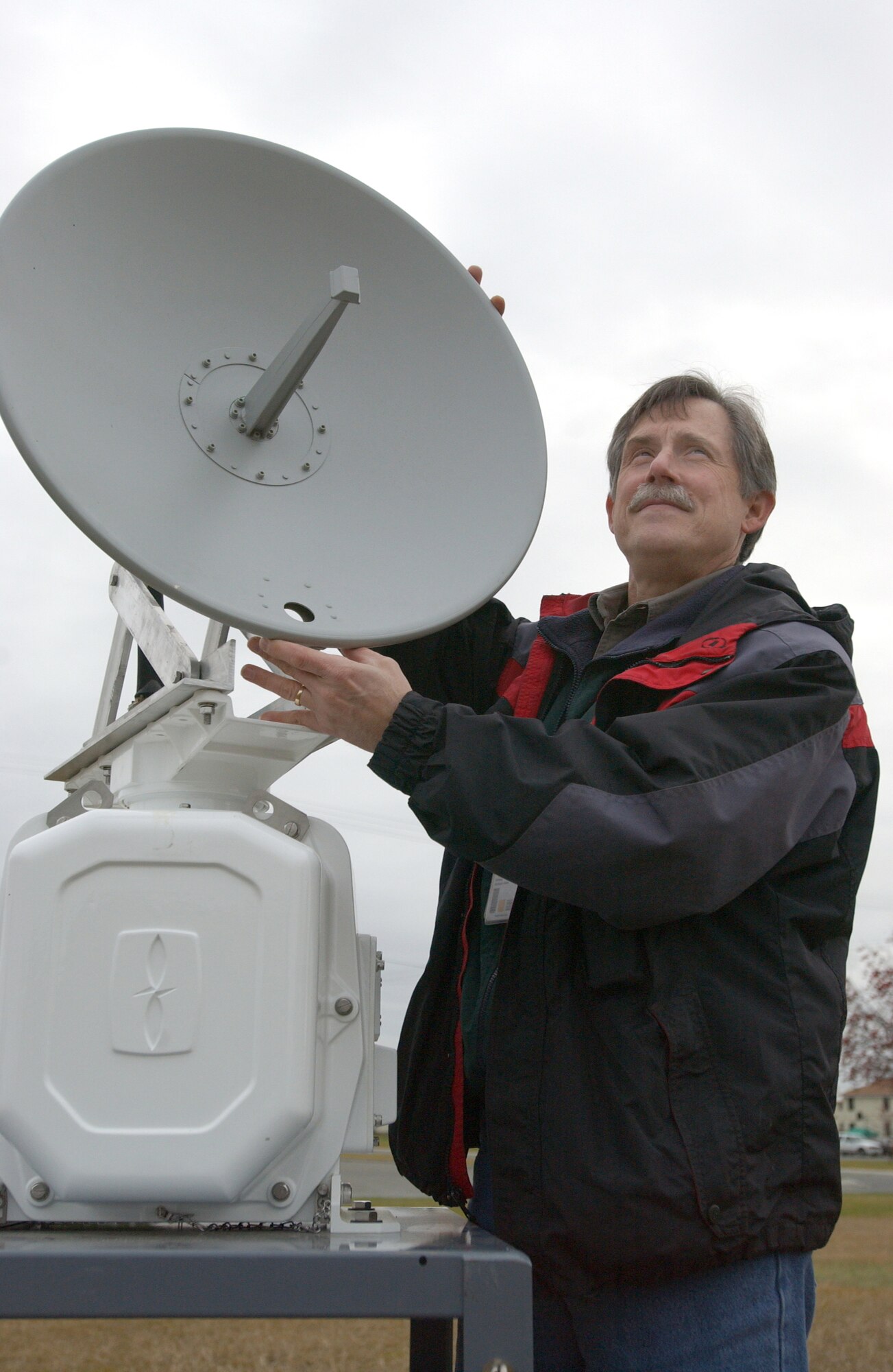 Elmendorf has participated in the Legacy project since 2003 and is now participating in the ESTCP-funded Avian Radar Validation study. Radar application has enlightened Elmendorf pilots and Flight Safety, and flight operations now avoid peak nighttime migration concentrations.