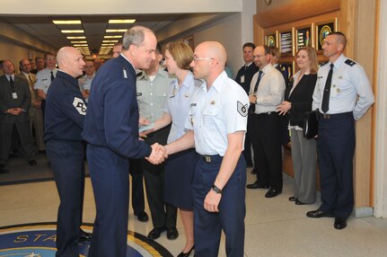 Gen. Kevin P. Chilton and Command Chief Master Sgt. Thomas S. Narofsky, recognized U.S. Strategic Command's April promotees Monday.<br /><br />The promotees for April 2009 are:<br />TSgt Holbrook, Brian<br />SSgt Bergman, Eric M.<br />SSgt Frankovsky, Theresa M.  <br />SrA Cornell, Matthew<br />SrA Milikin, Richard <br />SrA Monahan, Kelly  <br />SrA Nolan, Shawna <br />SrA Vera, Christopher<br />SSgt Wilson, Jill <br />A1C Kyser, Ryan D.<br />A1C Patenaude, Timothy