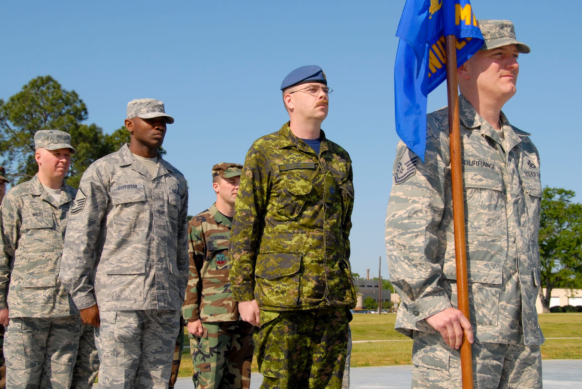 It’s not hard to spot Warrant Officer Jay McLaren in his uniform among his American classmates. Today, Warrant Officer McLaren became the first Canadian to graduate from the U.S. Air Force First Sergeants Academy at Gunter. (U.S. Air Force photo by Jamie Pitcher)