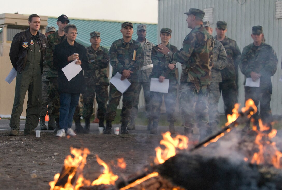 Chaplain (Lt. Col.) Steven Thompson offers words of encouragement and advice to members of the 125th Fighter Wing during a Prayer Breakfast and Bonfire, April 19, 2009, at the 125th Fighter Wing in Jacksonville, Fla. (Air National Guard Photo by Tech. Sgt. Shelley Gill)