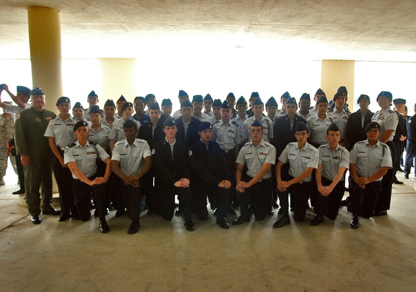More than 300 Junior ROTC students visited the 433rd Airlift Wing, April 16, 2009. The students were mostly from Texas high schools, with one group traveling from Colorado Springs, Colo. Cadets toured several Alamo Wing work areas including, the C-5 Galaxy aircraft, the 433rd Aeromedical Evacuation Squadron, the 433rd Training Readiness Squadron and 433rd Life Support Section. (U.S. Air Force Photo/ Airman Brian McGloin)