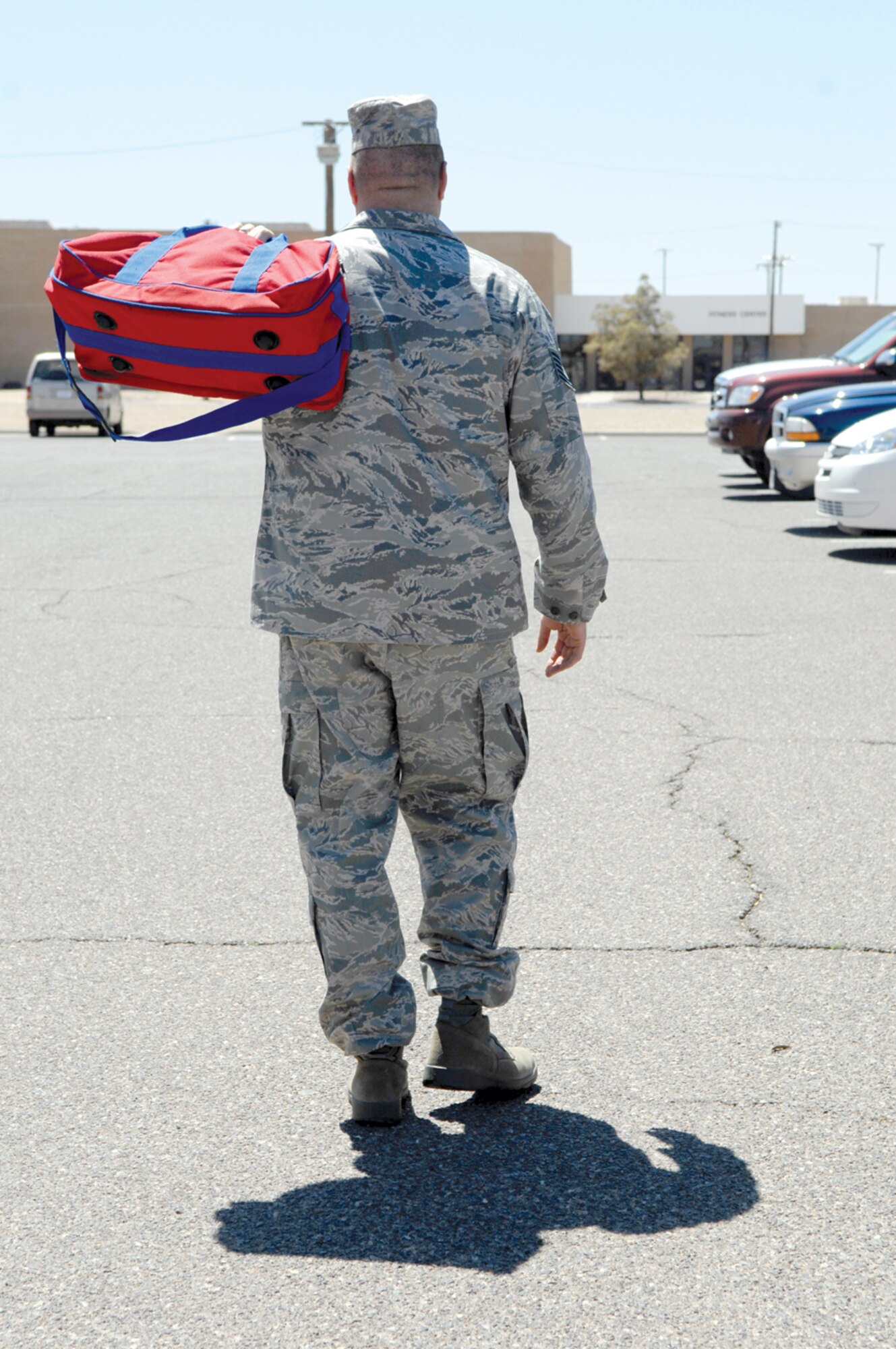 #9
Unauthorized gym bags and backpacks Color and carry options: Bags are to be carried in the left hand, on the left shoulder, or both shoulders so as to not interfere with rendering a proper salute. Attachés must be black. Gym bags can be black or dark blue. Only solid-color black backpacks may be worn with blue uniform combinations. Solid-color black, olive drab, or woodland camouflage are the only colors authorized with the BDU. Solid-color black, olive drab, Air Force sage green, or ABU pattern are authorized when wearing ABUs. Backpacks can be worn using one or both shoulder straps. For more information, go to AFI 36-2903, Table 2.6, Line 12 and ABU wear policy message (Sept. 7, 2007). (U.S. Air Force photo illustration)
