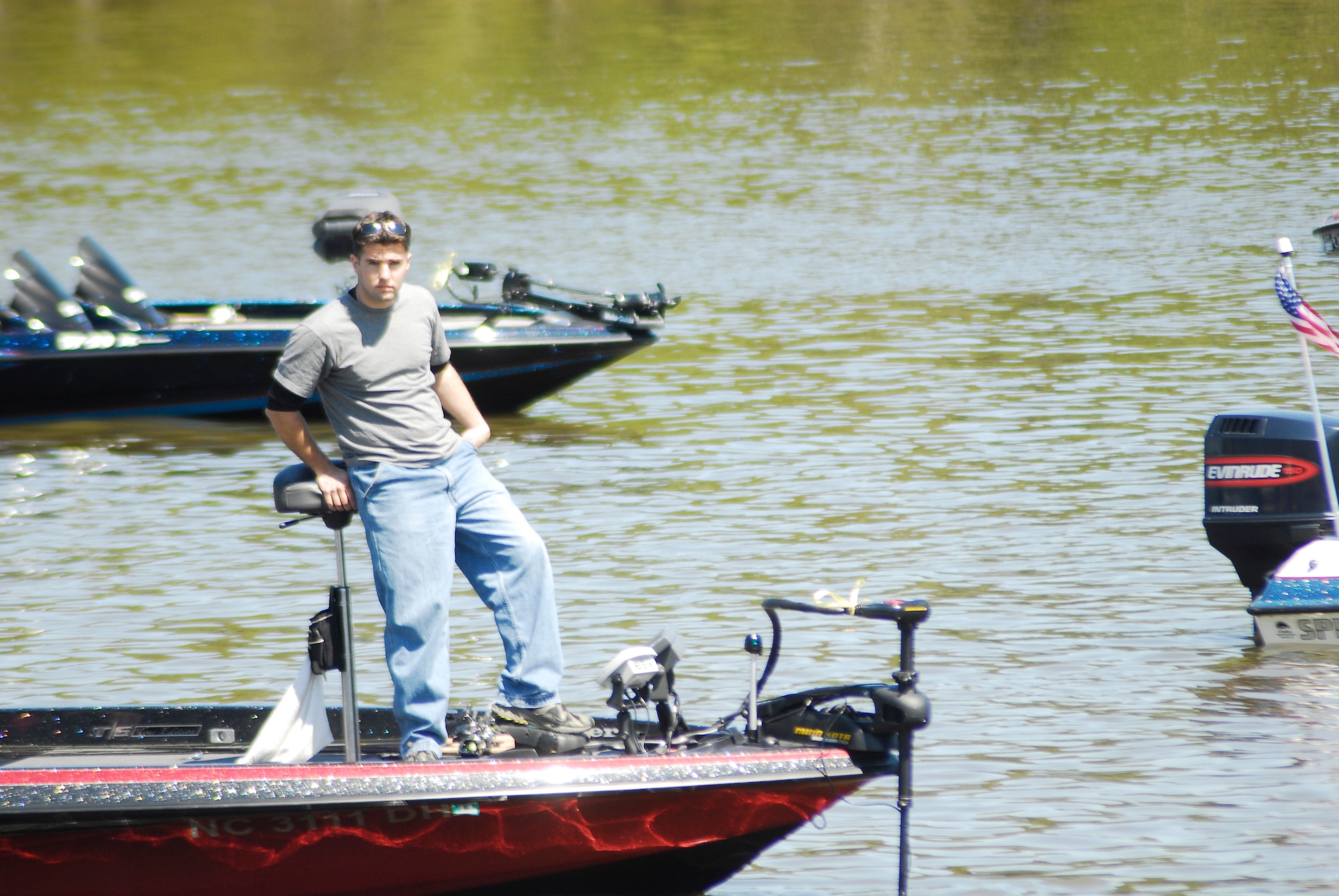 Warriors on the Water 2009. (U.S. Air Force Photo by Airman 1st Class Mindy Bloem)
