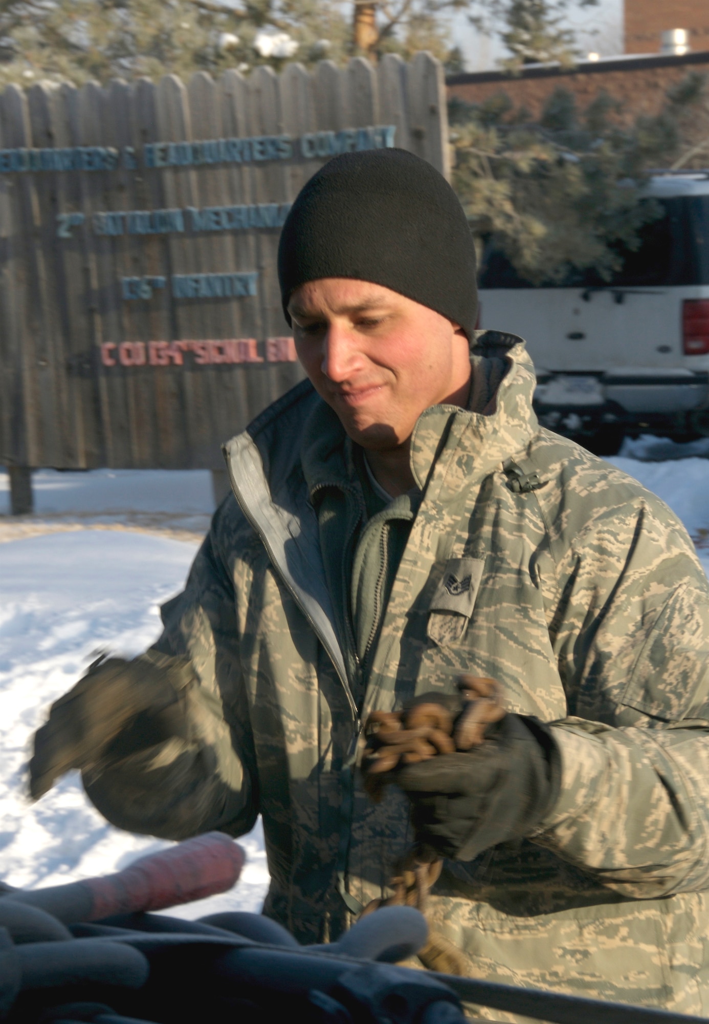 28 March 2009
In front of the Moorhead Minnesota Army National Guard Armory Staff Sgt Tony Hallen 133rd Logistics Readiness Squadron Minnesota Air National Guard removes tie down chains holding a 60-kilowatt generator in place on a flatbed truck. Sergeant Hallen drove up to Moorhead Minnesota overnight in the early morning of the 28th of March 2009 from St. Paul Minnesota to deliver these generators to provide needed power.
U.S. Air Force Photo by Tech Sgt Erik Gudmundson (Released)
