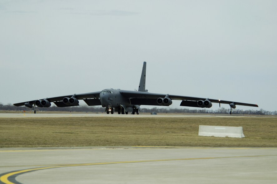 MINOT AIR FORCE BASE, N.D. - A B-52H Stratofortress from Barksdale Air Force Base, La arrives here in support of, Prarie Vigilance 09-7 April 23. Prarie Vigilance is a multi-wing nuclear operational readiness exercise designed to demonstrate safe, secure, reliable nuclear weapons standards and procedures. The exercise will test more than 3,500 personnel over 10 days with joint coordination between both Air Force bases. (U.S. Air Force Photo by Tech. Sgt. Lee A. Osberry Jr.)
