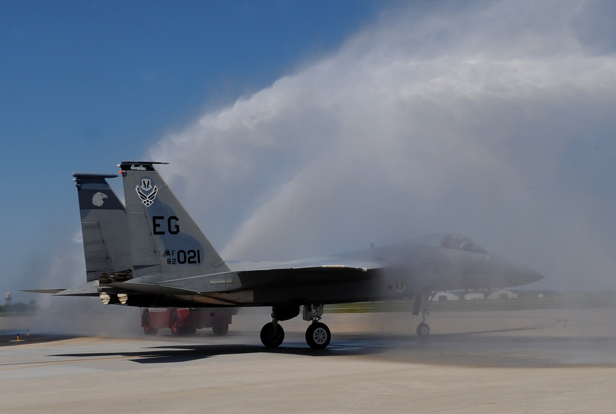 LANGLEY AIR FORCE BASE, Va. -- Capt. Sam Joplin, F-15 West Coast Demo Team pilot, taxis after his final flight at AirPower Over Hampton Roads April 26.  This was the last public performance of the F-15 West Coast Demo Team after 26 years. (U.S. Air Force photo/Airman 1st Class Zachary Wolf)