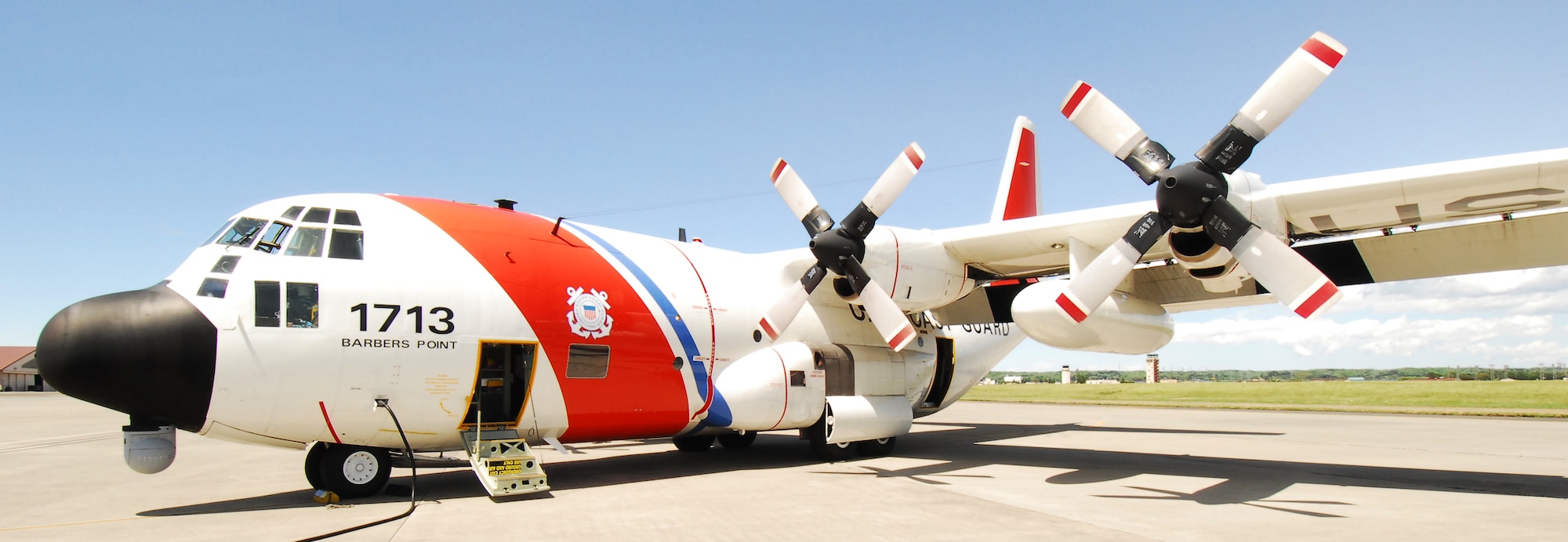 YOKOTA AIR BASE, Japan -- An HC-130 Hercules Long Range Surveillance Aircraft from U.S. Coast Guard Air Station Barbers Point, Hawaii, staged from Yokota recently to support the Coast Guard's participation in the Japanese Coast Guard's Sea Review and Comprehensive Drill in Tokyo Bay. The U.S. Coast Guard operates HC-130s at five air stations ranging from Florida to Alaska. (U.S. Air Force photo/Master Sgt. Matt Summers) 