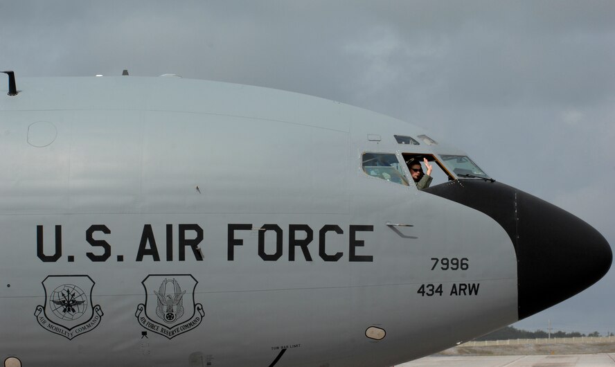 A pilot from the 434th Air Refueling Wing from Grissom Air Reserve Base, waves farewell from a KC-135R Stratotanker April 29 at Andersen Air Force Base, Guam. The 434th Air Refueling Wing from Grissom recently completed a deployment to Andersen in support of Pacific Refueling Operations. During the 120 day deployment they accomplished 162 missions, flew 654 hours, off loaded over 8.2 million pounds of fuel with an overall mission capability rate of 96.2 percent.  The 452nd Air Mobility Wing March Air Reserve Base, Calif. will take over Andersen refueling operations. 
 
(U.S. Air Force photo/ Master Sgt. Kevin J. Gruenwald) released




















  












 











































  












 

























