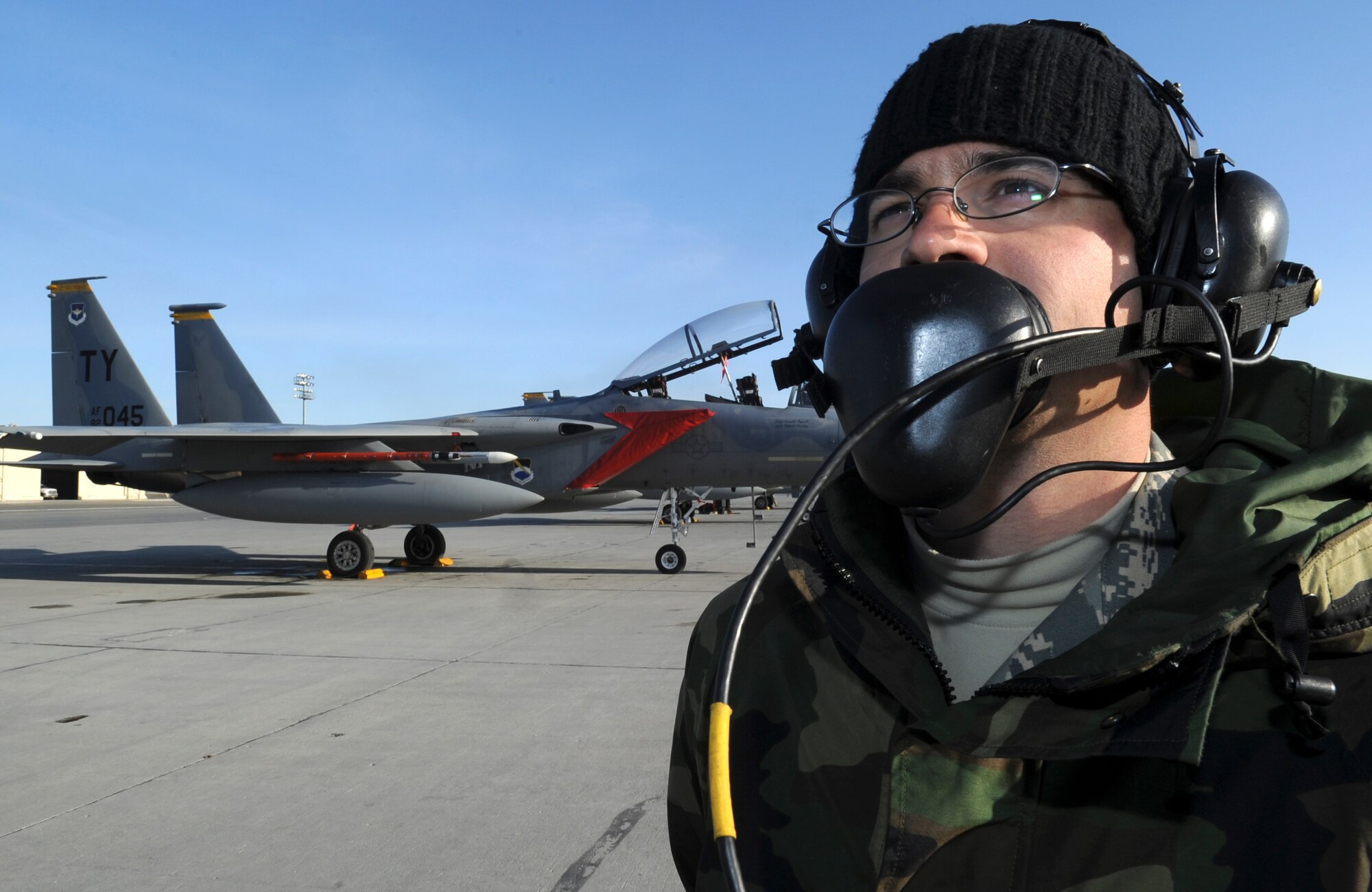 ELMENDORF AIR FORCE BASE, Alaska -- Airman 1st Class Gabriel Doering, 2nd Aircraft Maintenance Unit from Tyndall Air Force Base, waits to taxi his jet after preparing the F-15 Eagle for takeoff during RED FLAG-Alaska 09, April 28. This exercise enables flying squadrons to enhance their fighting capabilities by flying simulated combat sorties in a realistic threat environment.(U.S. Air Force photo/ Senior Airman Matthew Owens)