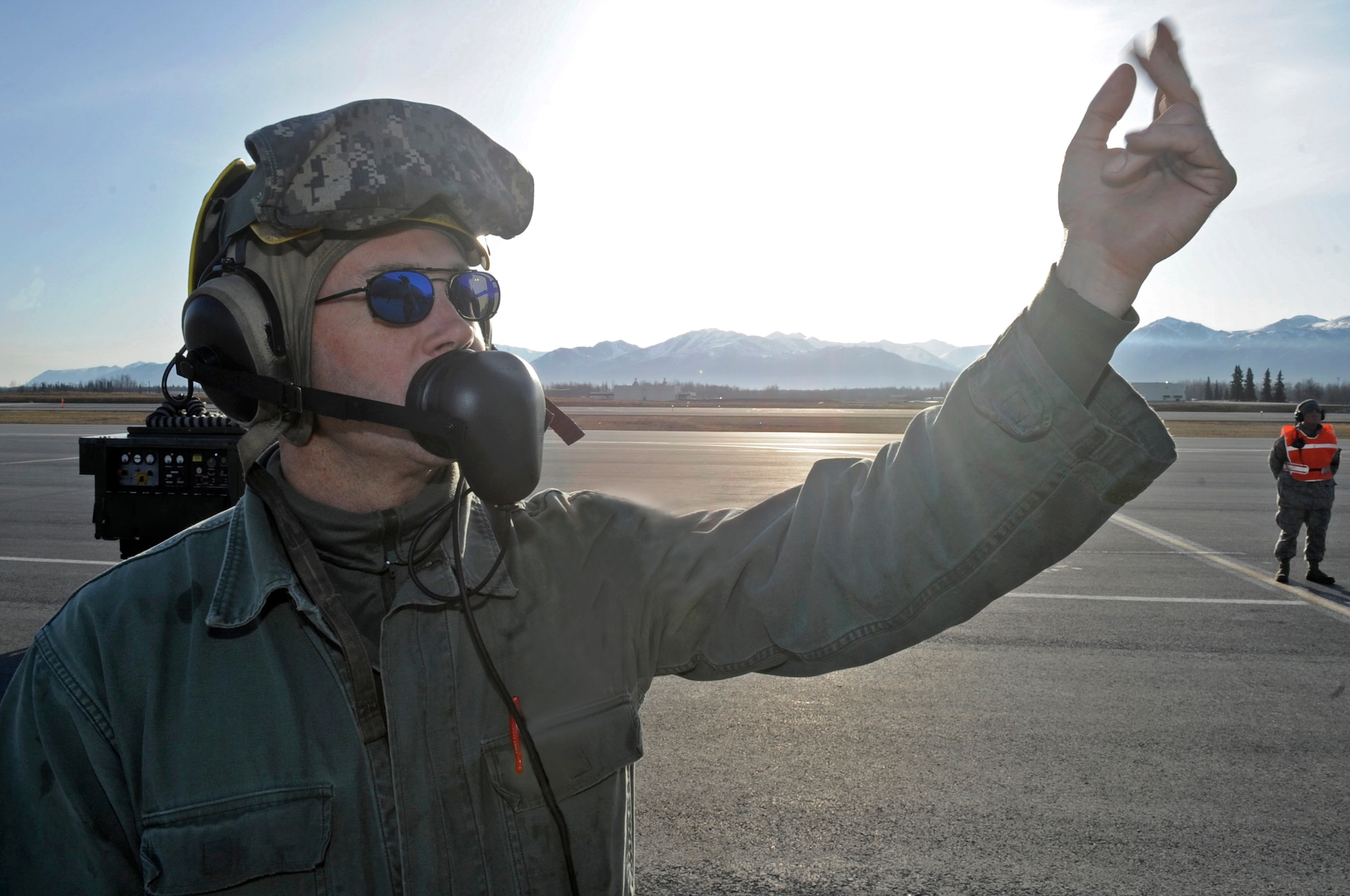 ELMENDORF AIR FORCE BASE, Alaska -- Tech Sgt Reginald Wagle, 2nd Fighter Squadron, Tyndall Air Force Base, taxis his jet for take off during RED FLAG-Alaska, April 28, 2009. This exercise enables flying squadrons to enhance their fighting capabilities by flying simulated combat sorties in a realistic threat environment.
(US Air Force photo by Senior Airman Mathew Owens)