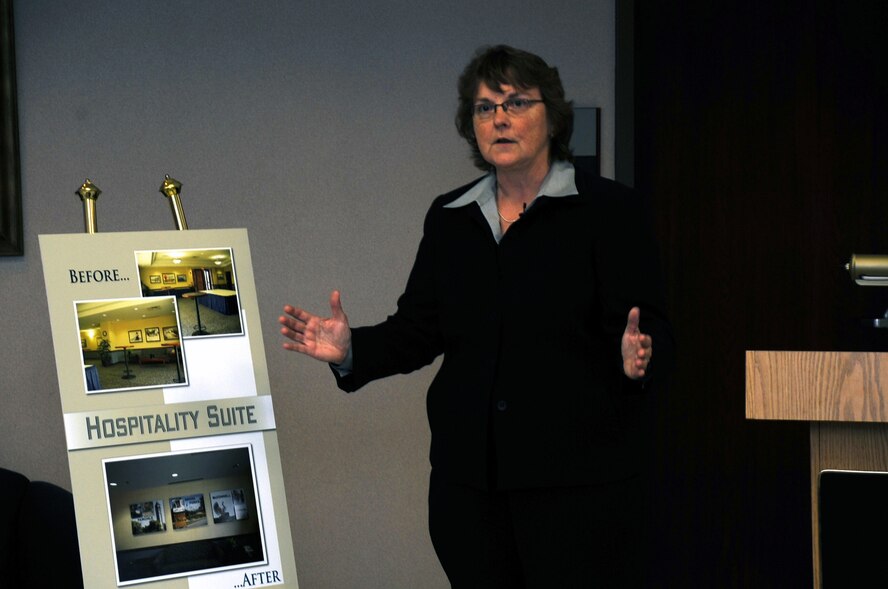 Mrs. Gail "Wojo" Wojtowicz, Air Mobility Command Headquarters Director of Staff, describes the renovations at the Global Reach Planning Center during a special ceremony July 30, 2009, at Scott Air Force Base, Ill.  (U.S. Air Force Photo/Tech. Sgt. Scott T. Sturkol)