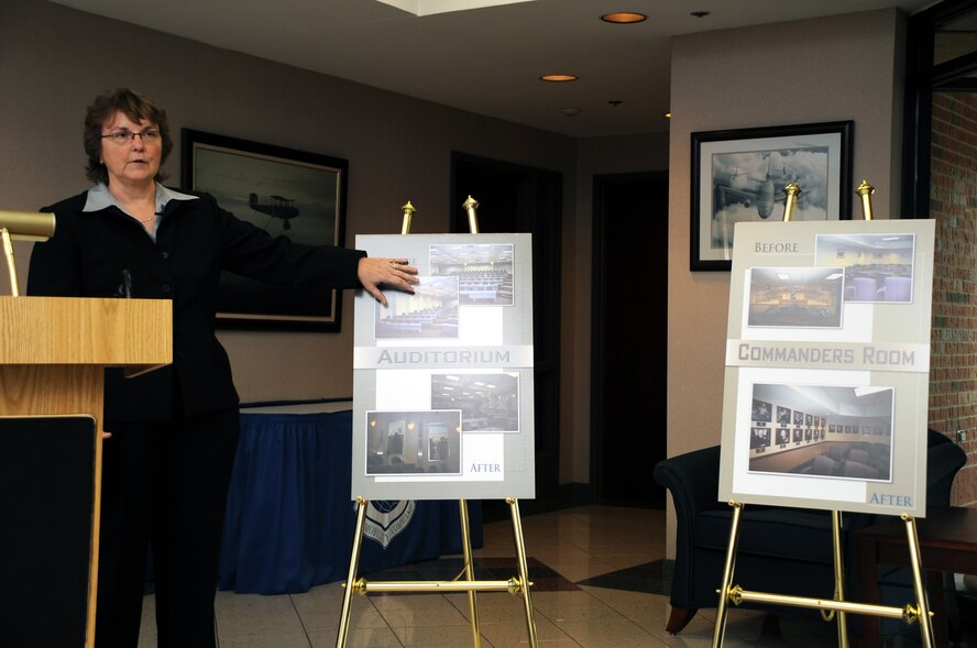 Mrs. Gail "Wojo" Wojtowicz, Air Mobility Command Headquarters Director of Staff, describes completed renovations at the Global Reach Planning Center during a special ceremony July 30, 2009, at Scott Air Force Base, Ill.  (U.S. Air Force Photo/Tech. Sgt. Scott T. Sturkol)