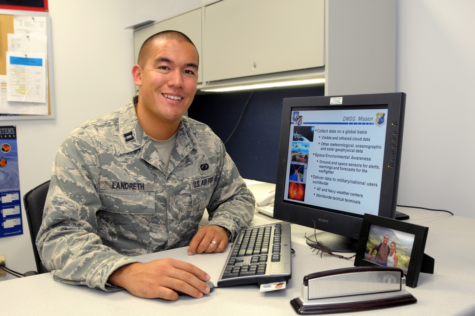Captain Dex Landreth, DMS Group , along with Capt. Joshua Jewett, SBIRS Wing, are Fellows in the 2009 Leadership LA Program. (Photo by Joe Juarez)