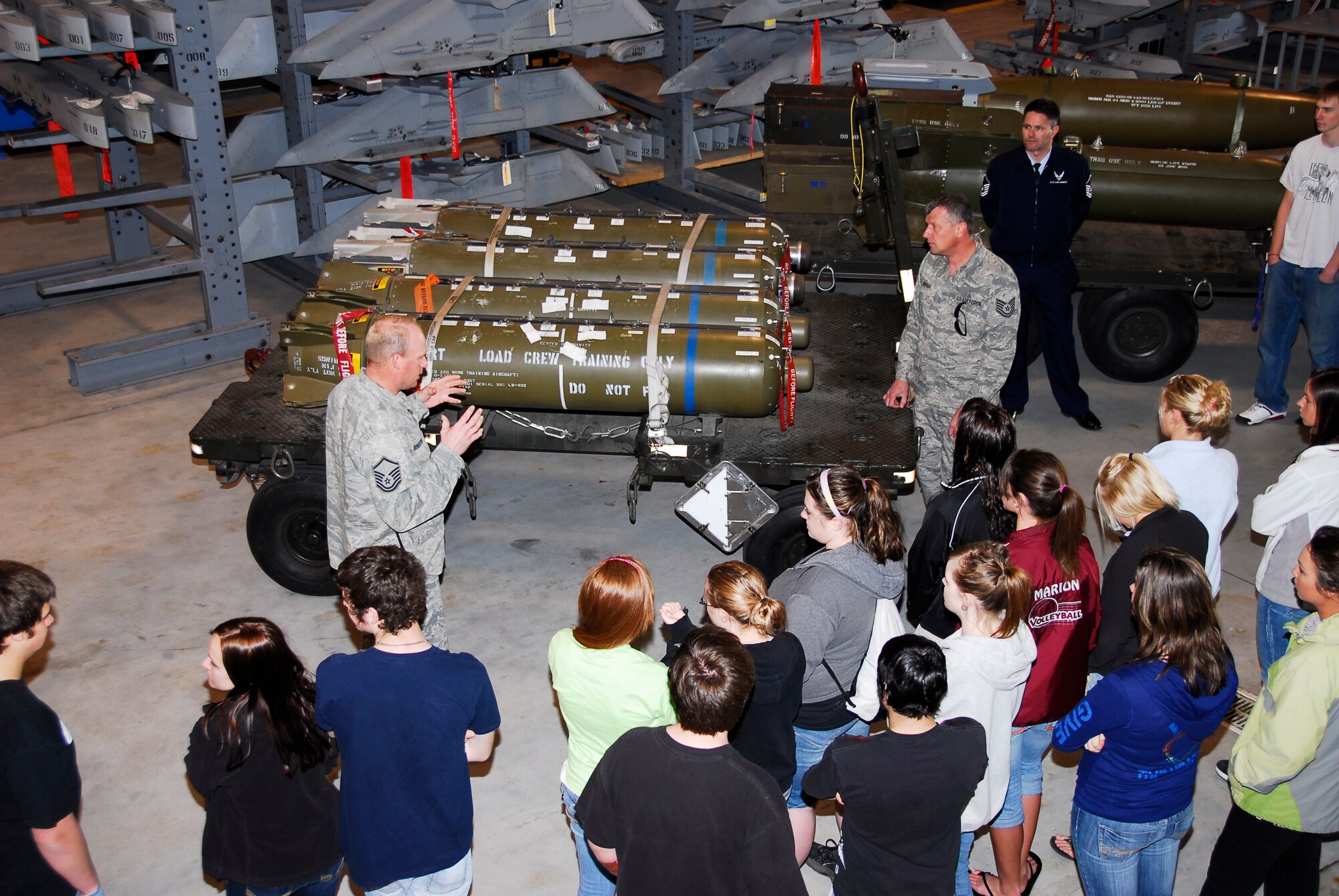 SIOUX FALLS -- Master Sgt. Todd Hornstra, aircraft armament system specialist with the 114th Fighter Wing, explains some of the duties he and his counterparts perform as part of their careers in the Air National Guard.  (U.S. Air Force Photo by Master Sgt. Nancy Ausland)