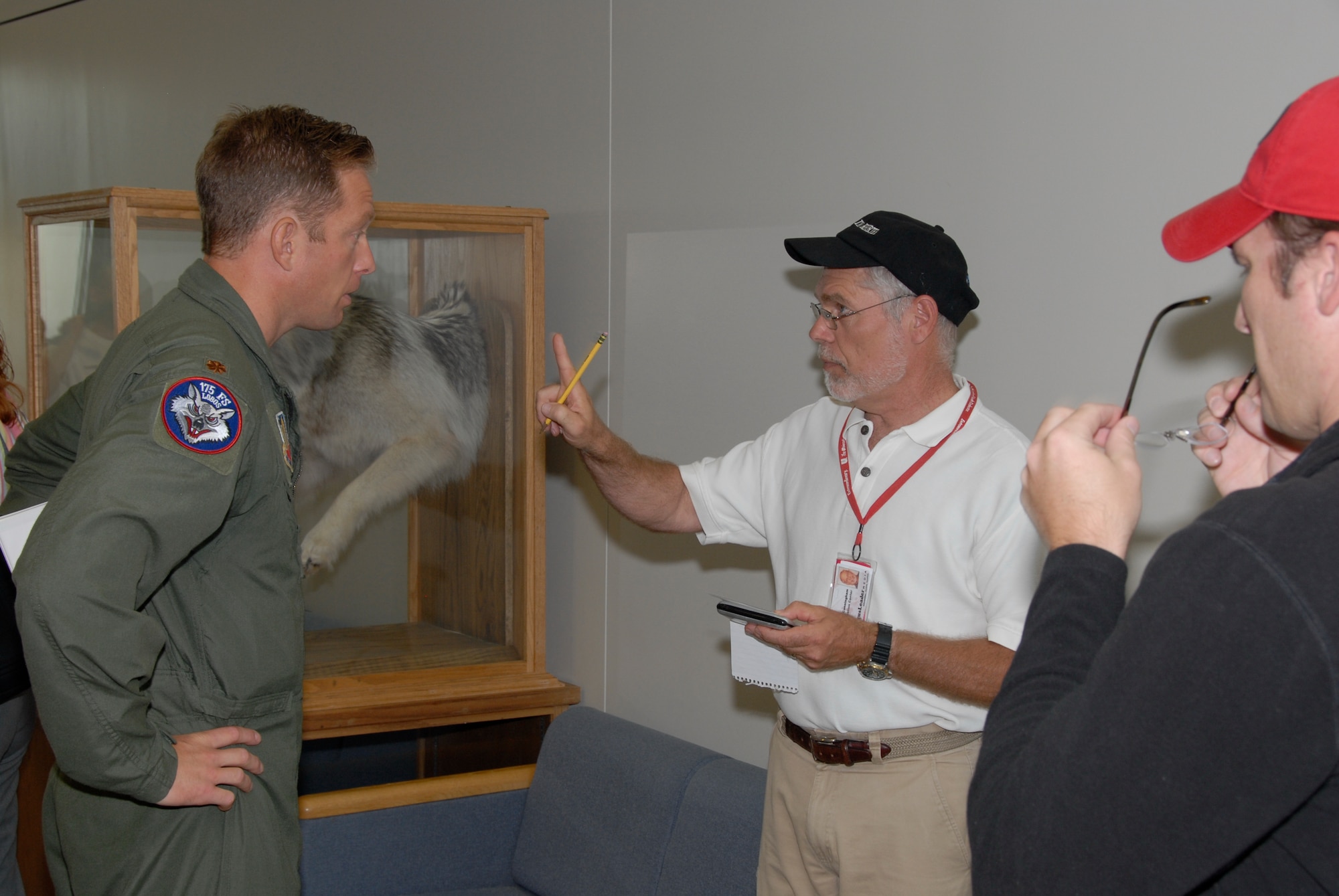Lyle Cunnigham of the Sioux Falls Argus Leader interviews Maj. Eric Gerber about Airshow details.
(U.S. Air Force Photo by Master Sgt Chris Stewart)