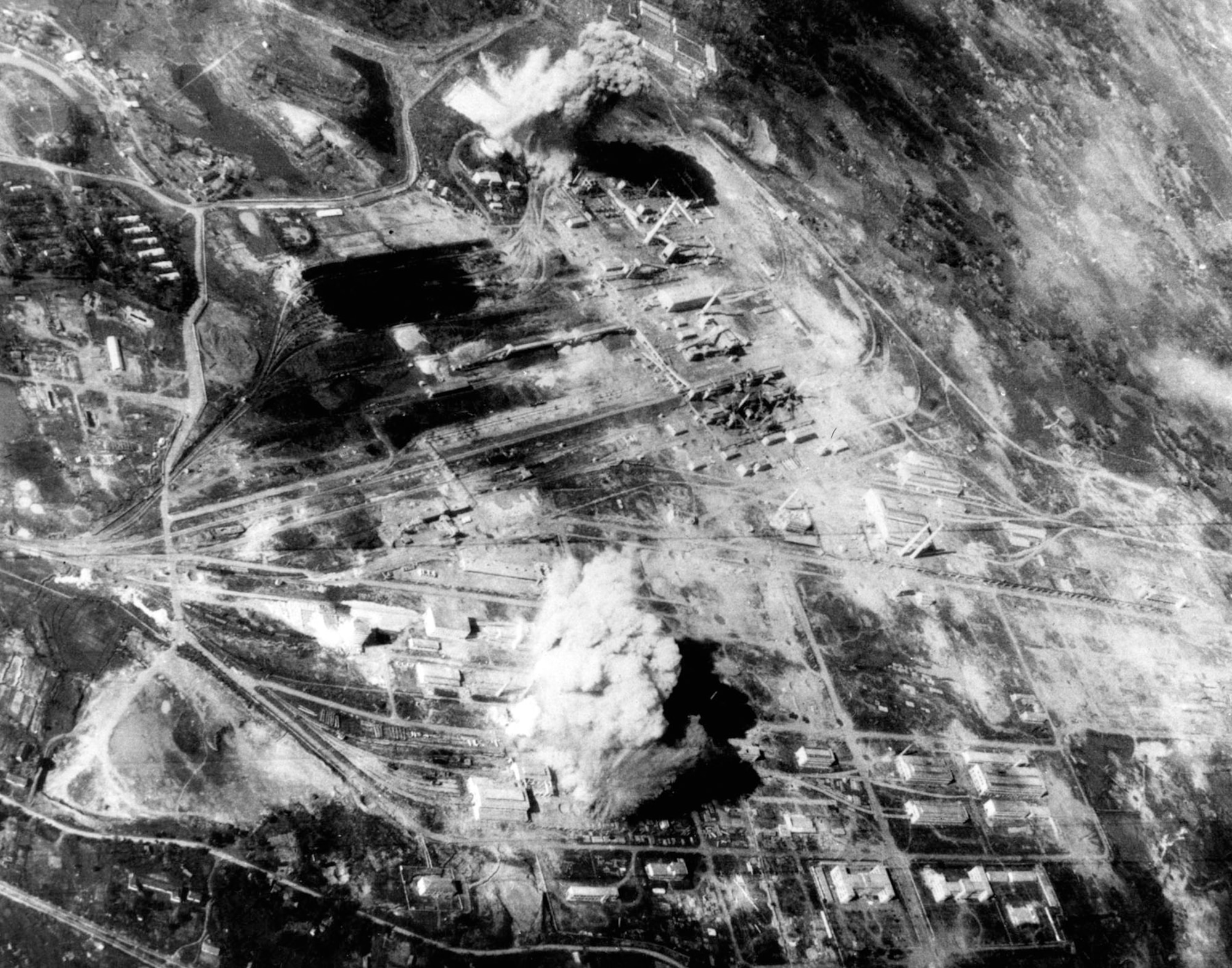 USAF attack on the Thai Nguyen steel plant north of Hanoi, 1967. (U.S. Air Force photo)