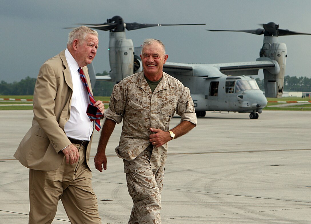 U.S. Rep. John P. Murtha, chairman of the House Appropriations Subcommittee of Defense, visits with Lt. Gen. Dennis J. Hejlik, II Marine Expeditionary Force commanding general, during a visit to Marine Corps Air Station New River and Camp Lejeune, N.C., Aug. 12, 2009. During his visit, Murtha inquired about Marines’ logistics, the functionality of military vehicles, aircraft, weapon systems and equipment, healthcare and training and funding for the needs of the Marine Corps. Murtha served a 37-year career in the Marine Corps, retiring from the reserves as a colonel in 1990 and has served the people of the 12th Congressional District in western Pennsylvania since 1974.