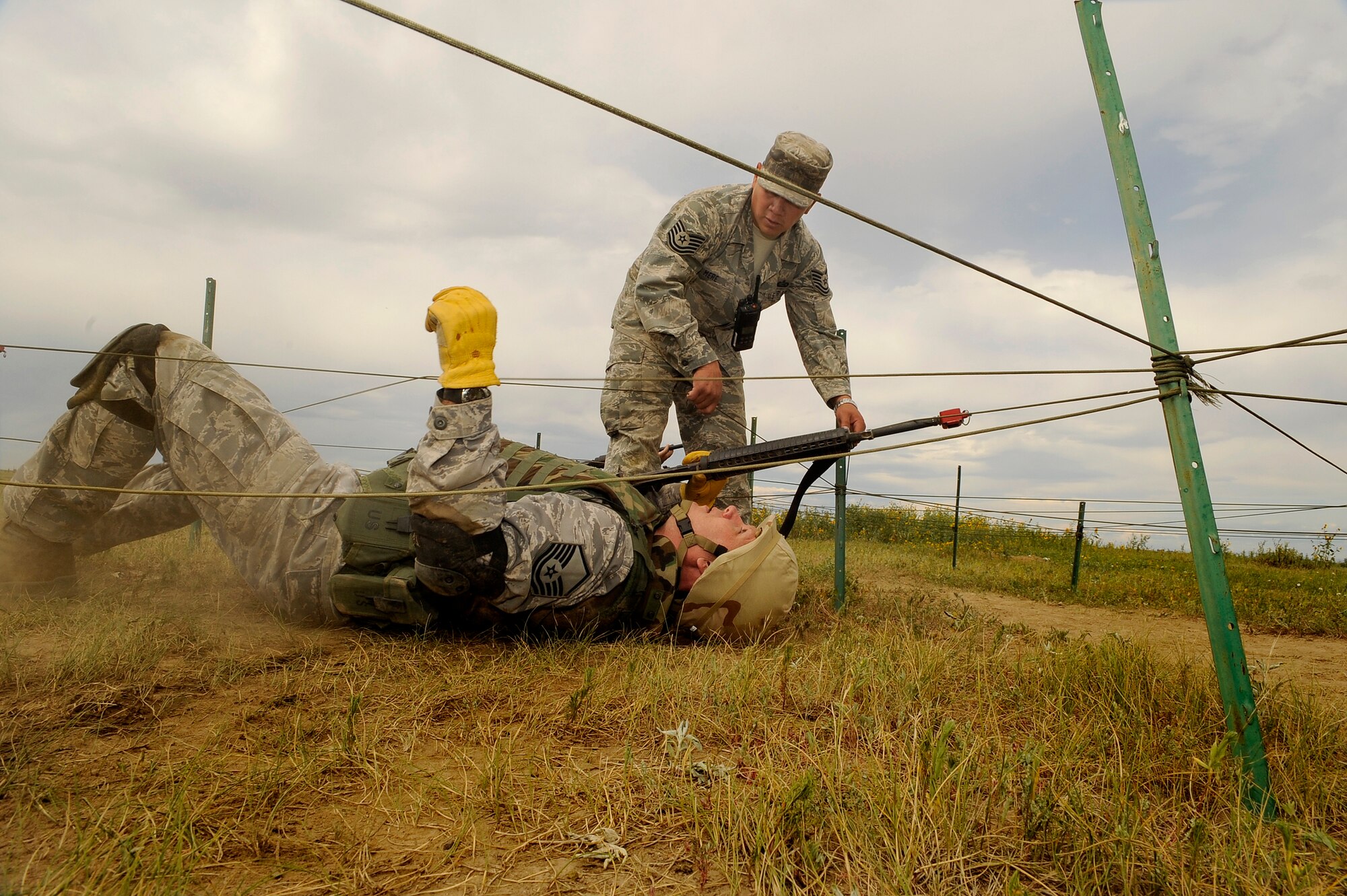 Tech. Sgt. John Mere, 460th Civil Engineering Squadron, gives direction to participants in DREST. (U.S. Air Force photo by Senior Airman Steve Czyz)