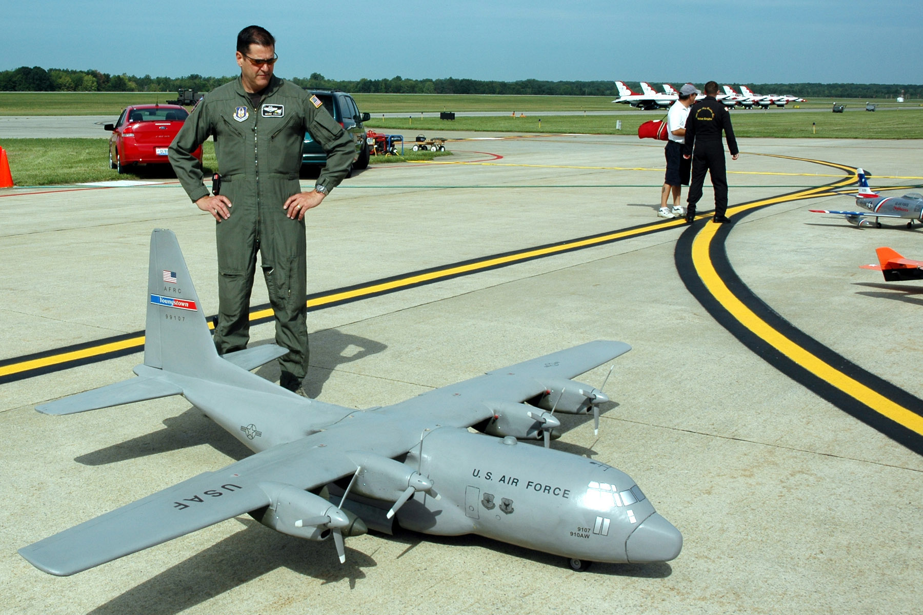 c 130 remote control airplane