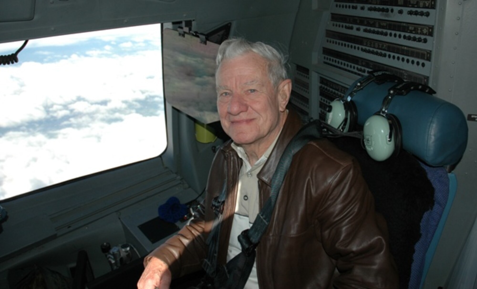 Lieutenant Colonel (retired) Richard Ford, 315th Troop Carrier Group, flies on a C-17 Globemaster III with the 315th Airlift Wing to celebrate the 60th Anniversary of the Victory in Europe. (courtesy photo)