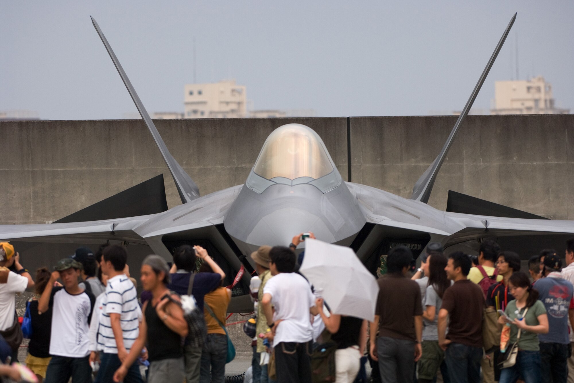 YOKOTA AIR BASE, Japan -- More than 170,000 people attended the two-day 2009 Yokota Air Base Japanese-American Friendship Festival Aug. 22-23. The main attraction was two F-22 Raptors from the 94th Fighter Squadron "Hat in the Ring Gang" at Langley Air Force Base, Va. In addition to static displays and live music, the festival offered a variety of American and Japanese food items. The festival is designed to bolster the bi-lateral relationship shared by the United States and Japan. (U.S. Air Force photo/Osakabe Yasuo)