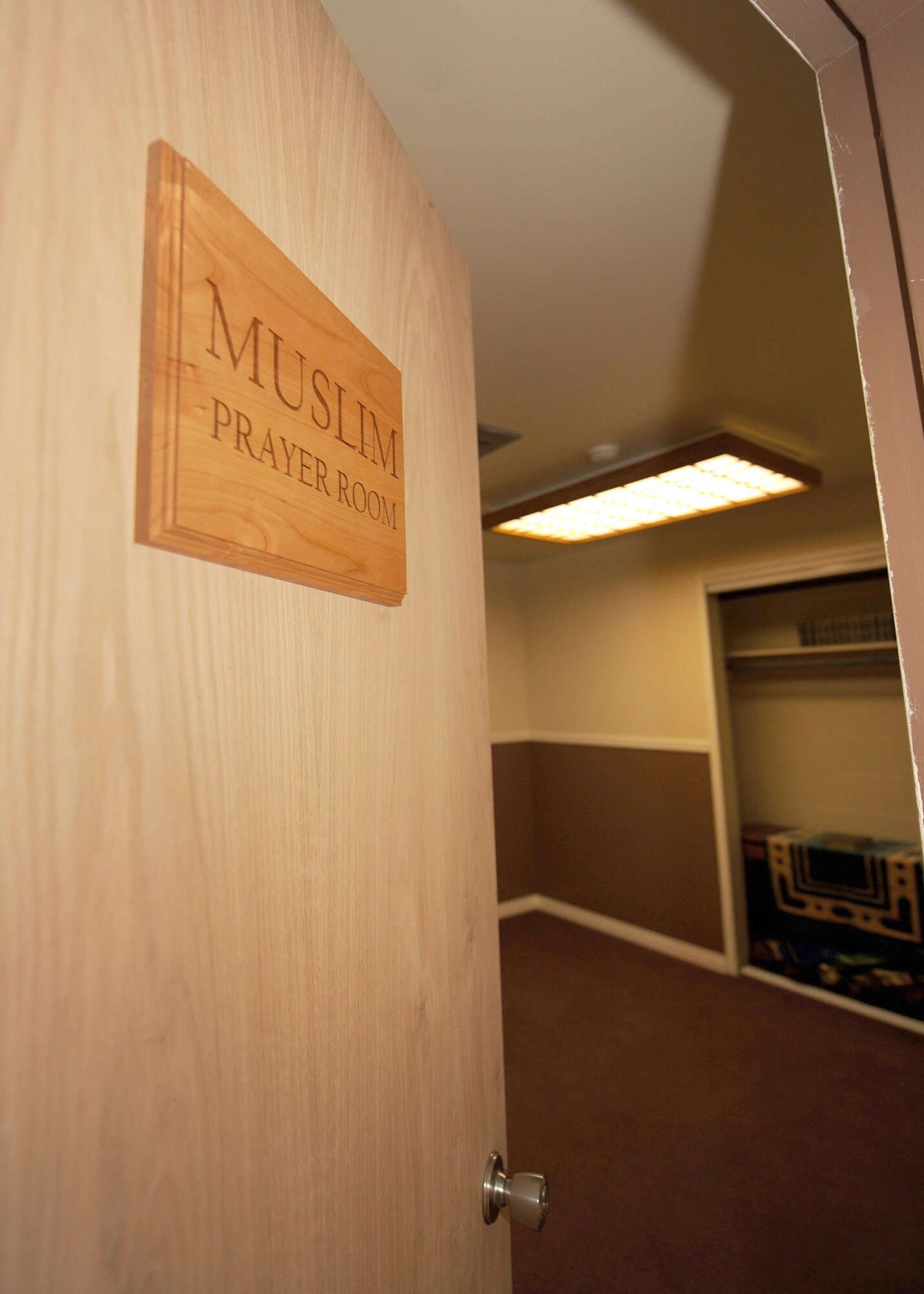 NELLIS AIR FORCE BASE NEV.,-- The Nellis AFB Chapel opened a new room solely devoted to Muslim worship, on August 21, 2009, for the Muslim holy season of Ramadan. The room is accommodated with the Qu'ran, the Muslim holy book, and prayer rugs. Chaplain John Shippman stated the room is opened all day to give individuals of the Muslim community the ability to pray at their convenience. 
(U.S. Air Force Photo / Airman 1st Class Stephanie Rubi)