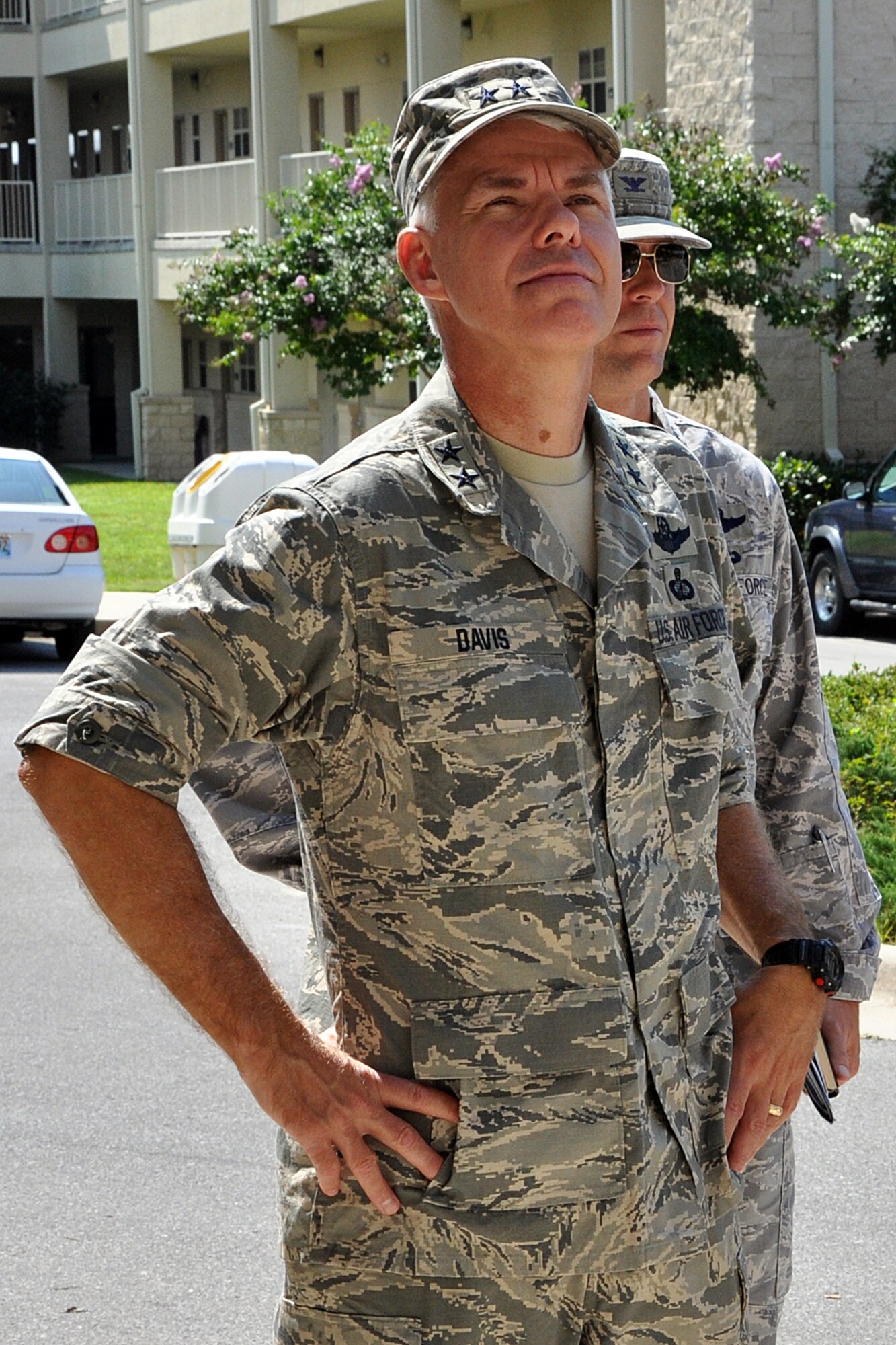EGLIN AIR FORCE BASE, Fla. – Maj. Gen. Charles Davis, Air Armament Center commander, takes a good look at the base dorms during a tour of the dorms here Aug. 25. During the tour he met with Dorm of the Quarter winners and Airmen had the opportunity to discuss quality of life issues. (U.S. Air Force photo/ Airman Anthony Jennings) 