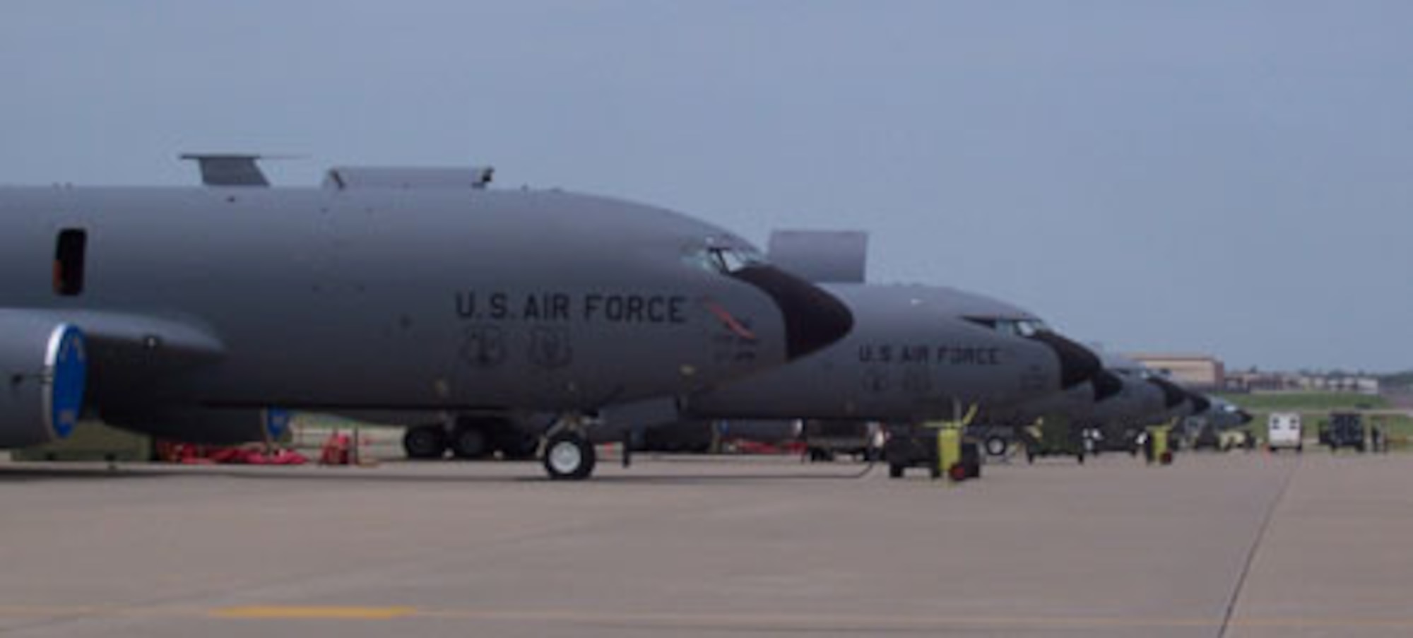 Undergraduate Pilot Training opportunities exist with the 507th Air Refueling Wing, Air Force Reserve, at Tinker Air Force Base, Oklahoma. The 507th ARW flies the KC-135R Stratotanker performing air refueling missions worldwide.