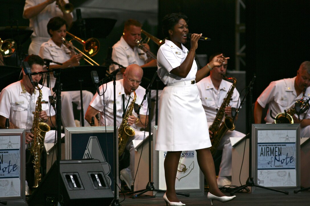 The Commodores, a component of the United States Navy Band in Washington, DC, perform during the 2009 Joint Service Jazz Festival.  The Navy Commodores are stationed at the nearby Navy Yard in Washington, DC.  The event, hosted by the USAF Band’s Airmen of Note, took place at the Carter Barron Amphitheatre on August 16th.  The Airmen of Note and the Army Blues were also featured on the program.  (photo by SFC Mark Wood, U.S. Army Band)