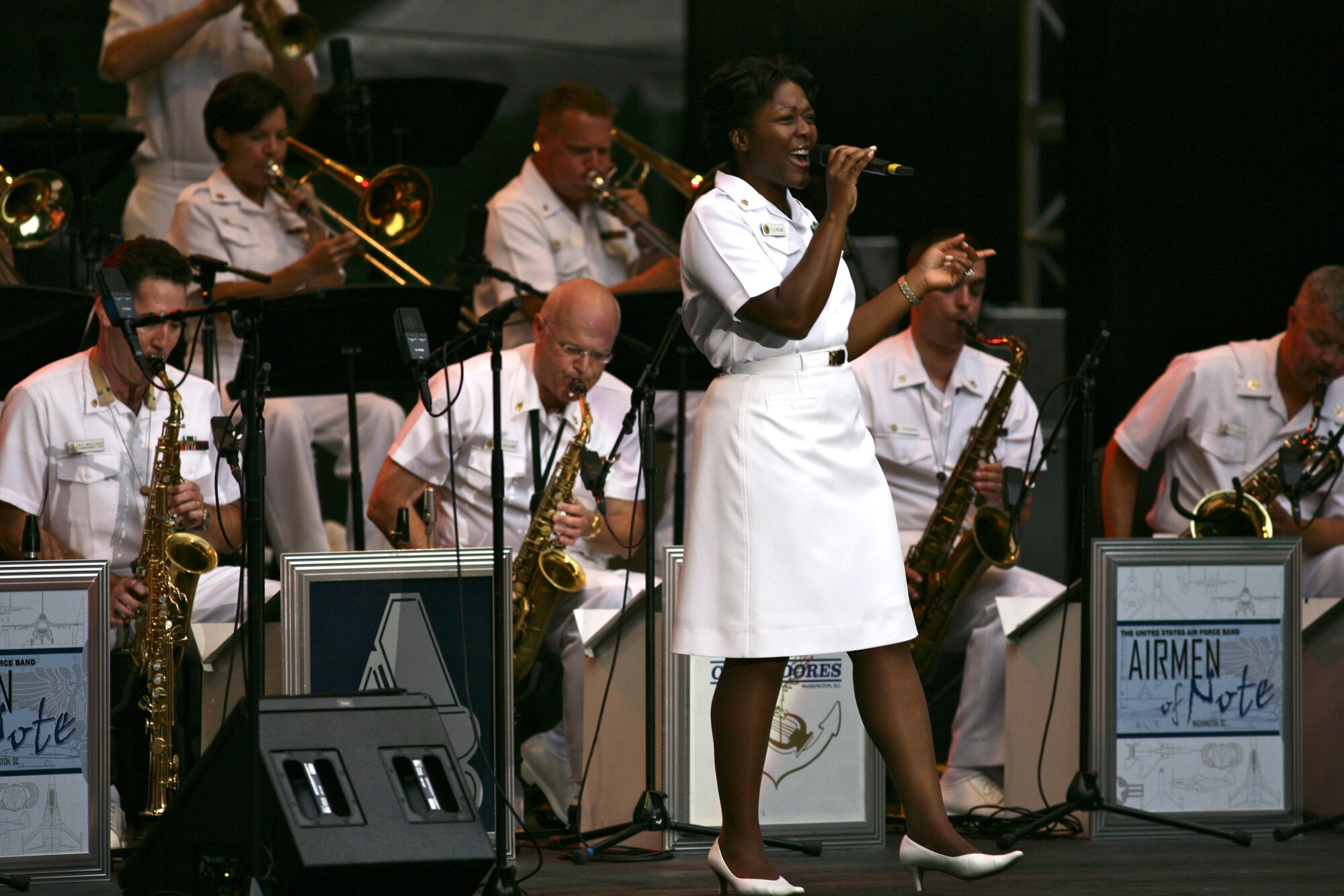 The Commodores, a component of the United States Navy Band in Washington, DC, perform during the 2009 Joint Service Jazz Festival.  The Navy Commodores are stationed at the nearby Navy Yard in Washington, DC.  The event, hosted by the USAF Band’s Airmen of Note, took place at the Carter Barron Amphitheatre on August 16th.  The Airmen of Note and the Army Blues were also featured on the program.  (photo by SFC Mark Wood, U.S. Army Band)