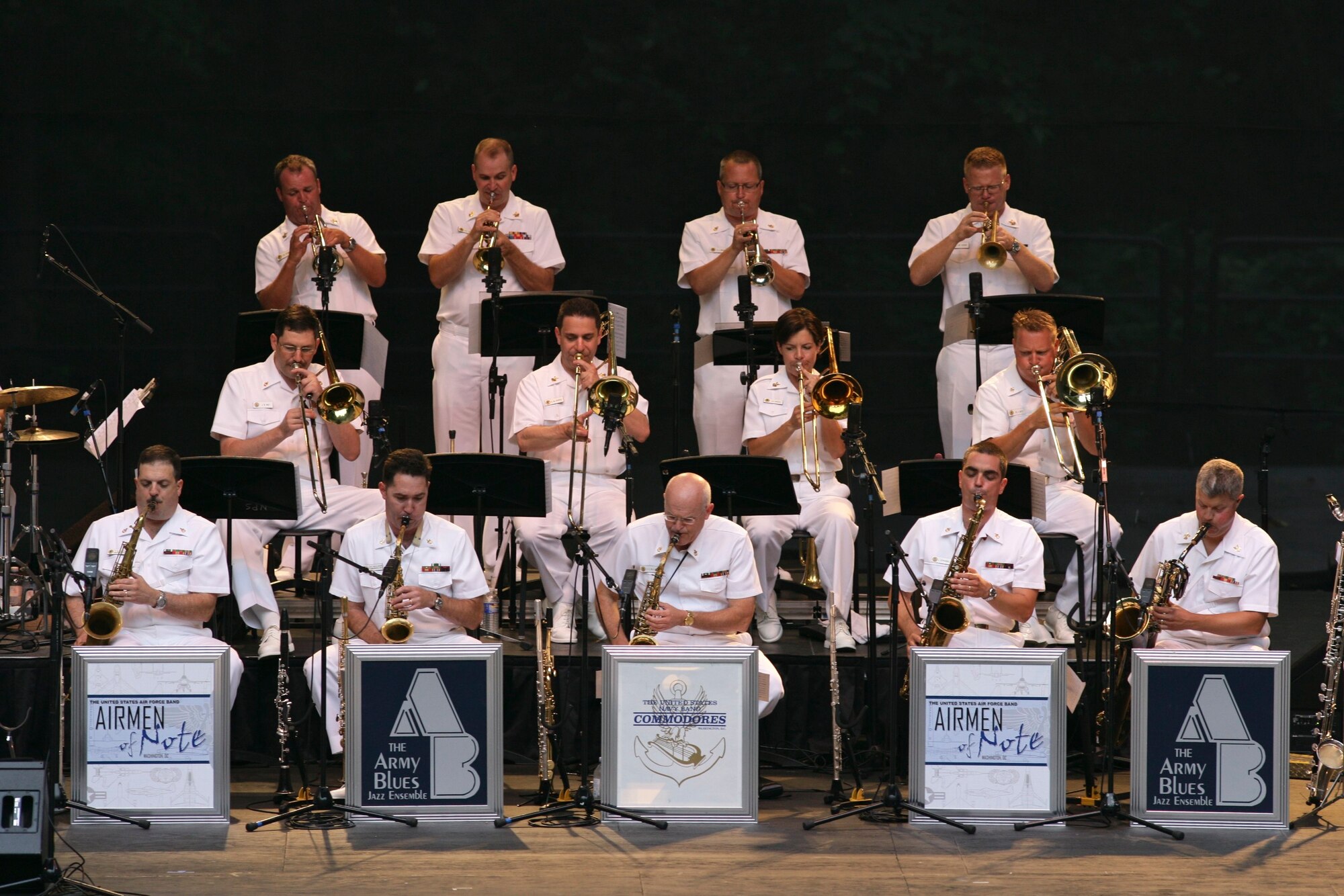 The Commodores, a component of the United States Navy Band in Washington, DC, perform during the 2009 Joint Service Jazz Festival.  The Navy Commodores are stationed at the nearby Navy Yard in Washington, DC.  The event, hosted by the USAF Band’s Airmen of Note, took place at the Carter Barron Amphitheatre on August 16th.  The Airmen of Note and the Army Blues were also featured on the program.  (photo by SFC Mark Wood, U.S. Army Band)