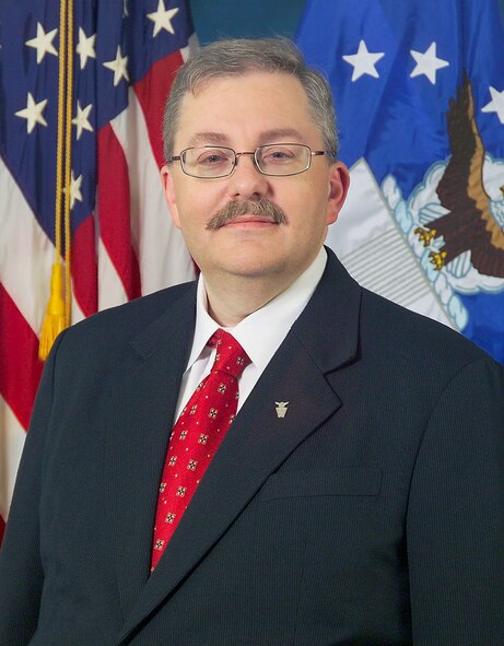 Electronic Systems Center Chief Technology Officer Dr. Tim Rudolph has been named the Defense Department's chief architect for the Next Generation Air Transportation System.  