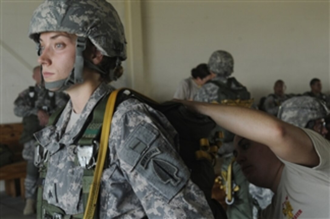 U.S. Army soldiers with the 82nd Airborne Division prepare for a static line jump at Fort Bragg, N.C., on Aug. 25, 2009.  