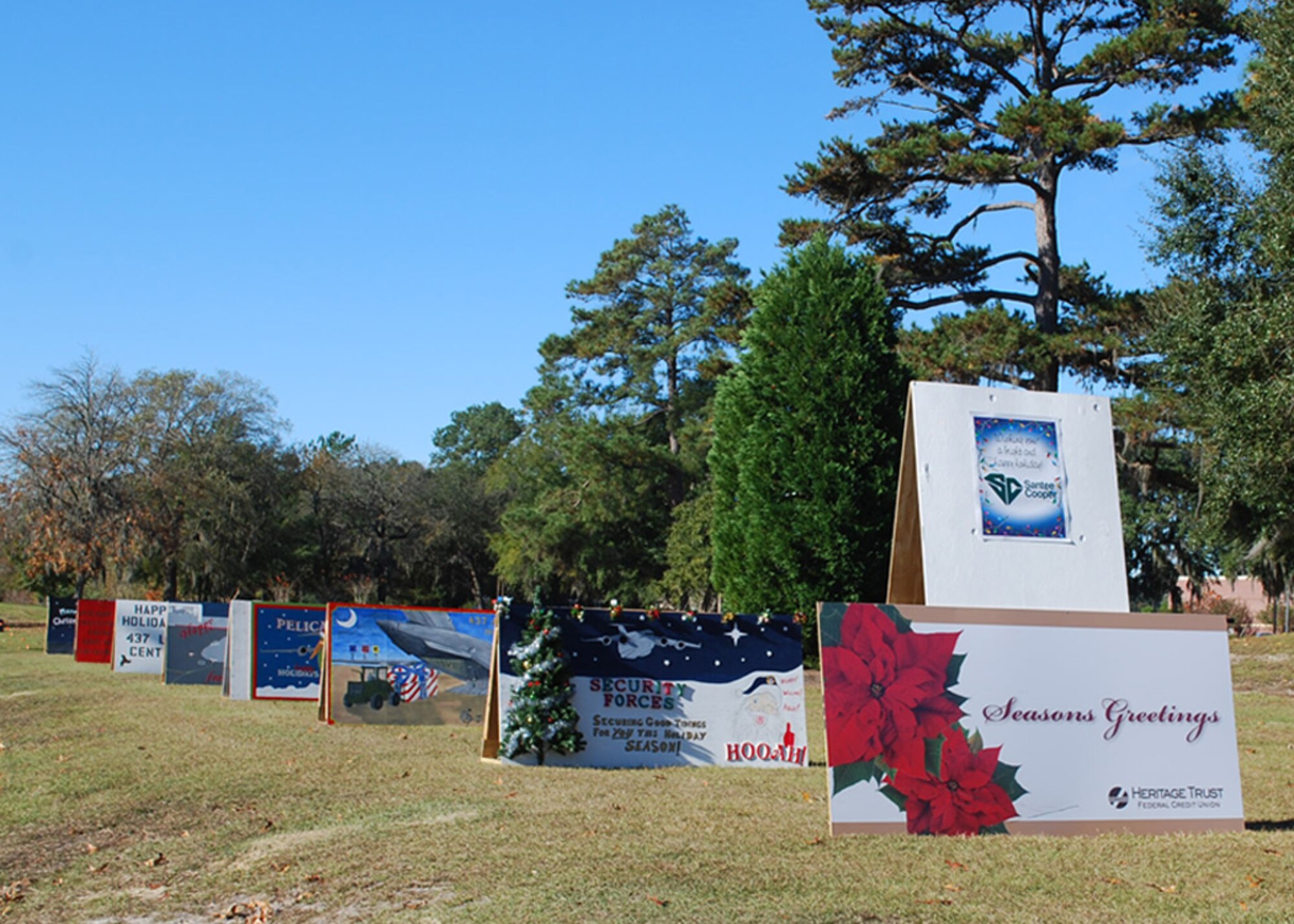 Life size greeting cards decorate the front entrance of Charleston Air Force Base, S.C. (U.S. Air Force photo/Tech. Sgt. Jeff Kelly)