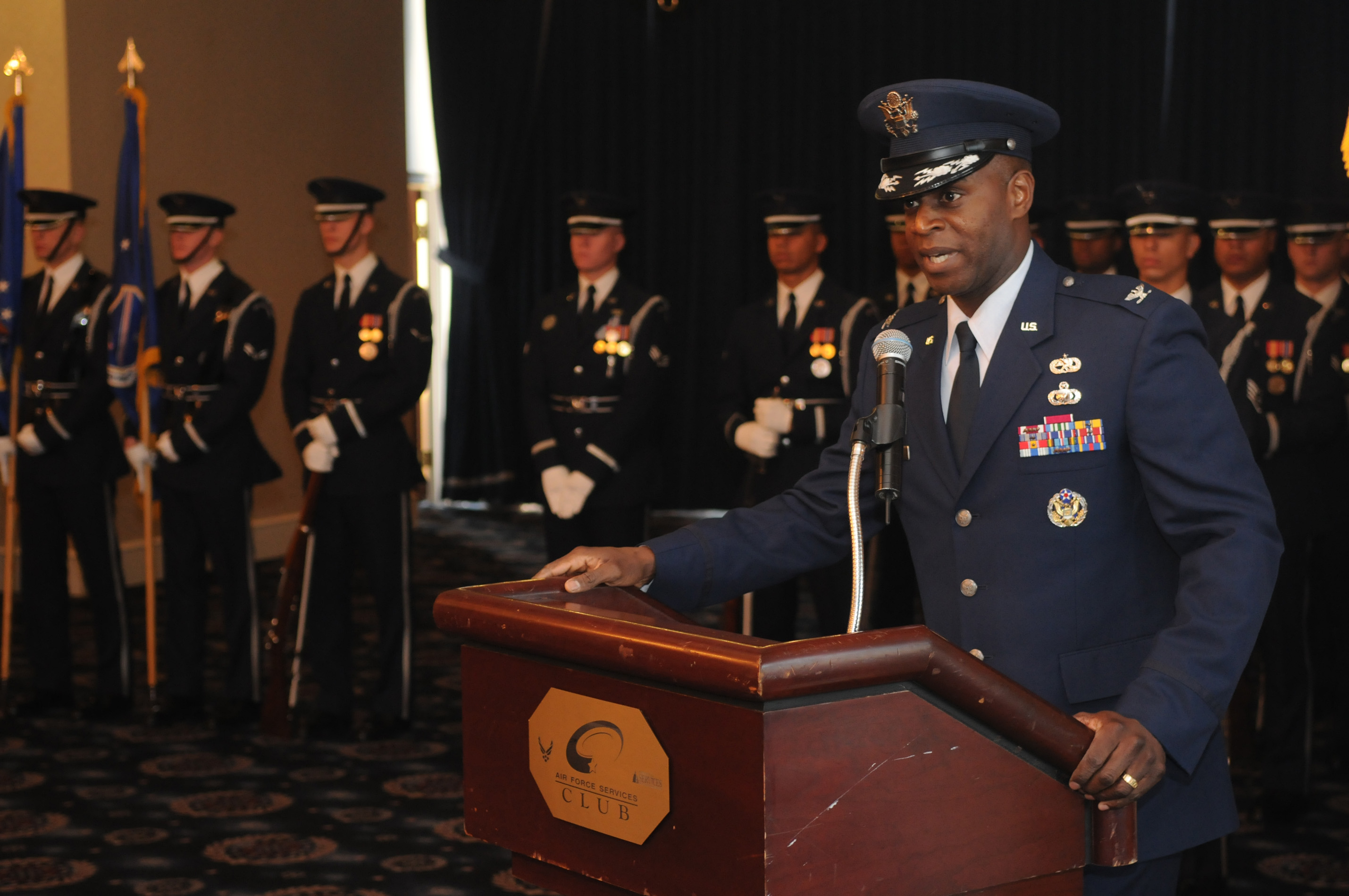 New 11th Wing commander takes the reins of Bolling Air Force Base > Air